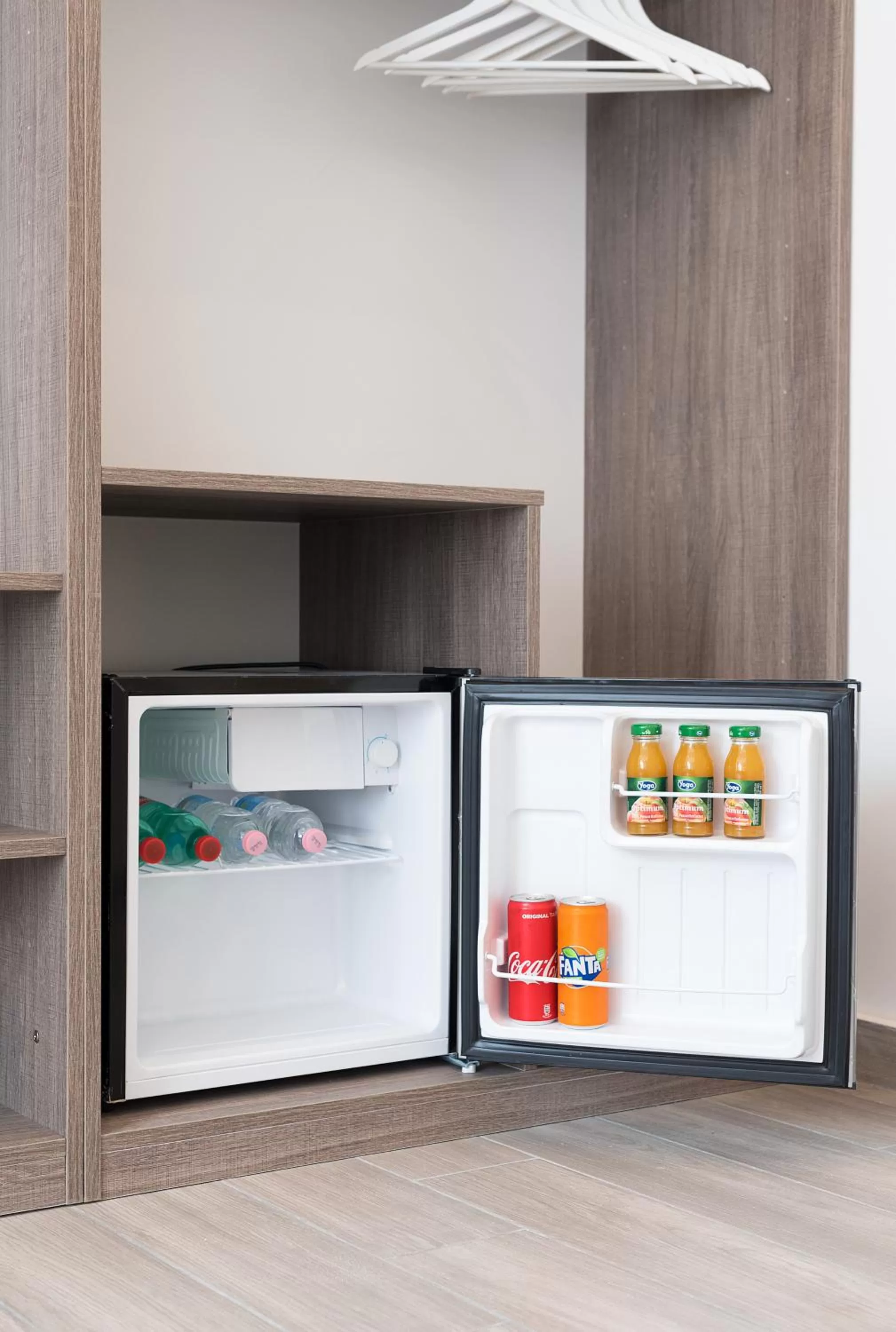 minibar in B&B Toledo one