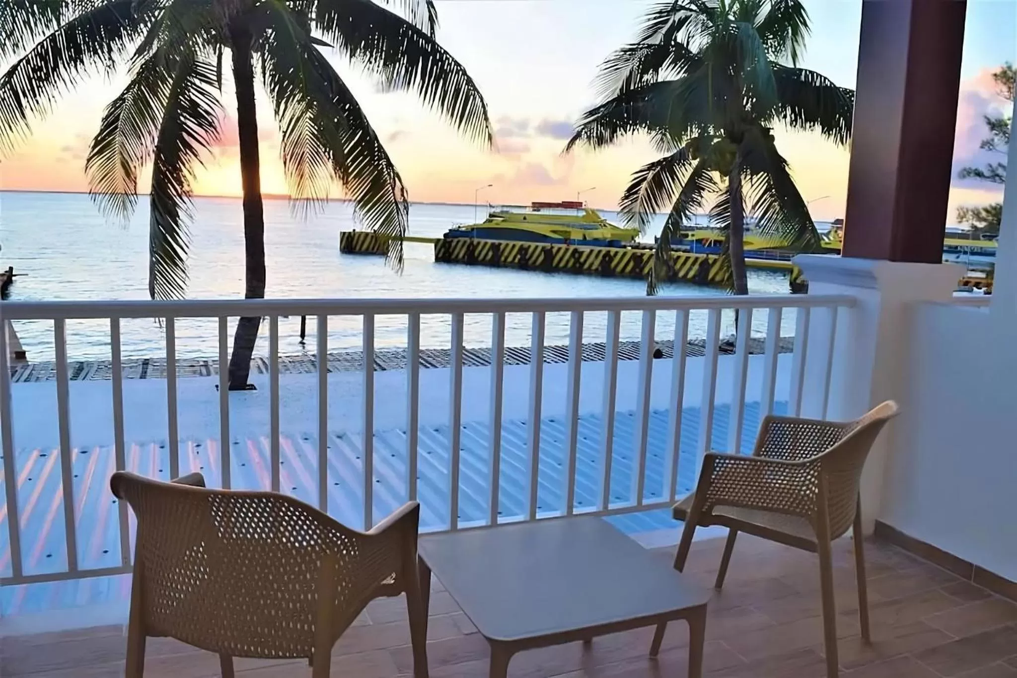 Balcony/Terrace in Ocean Suites Bartolome