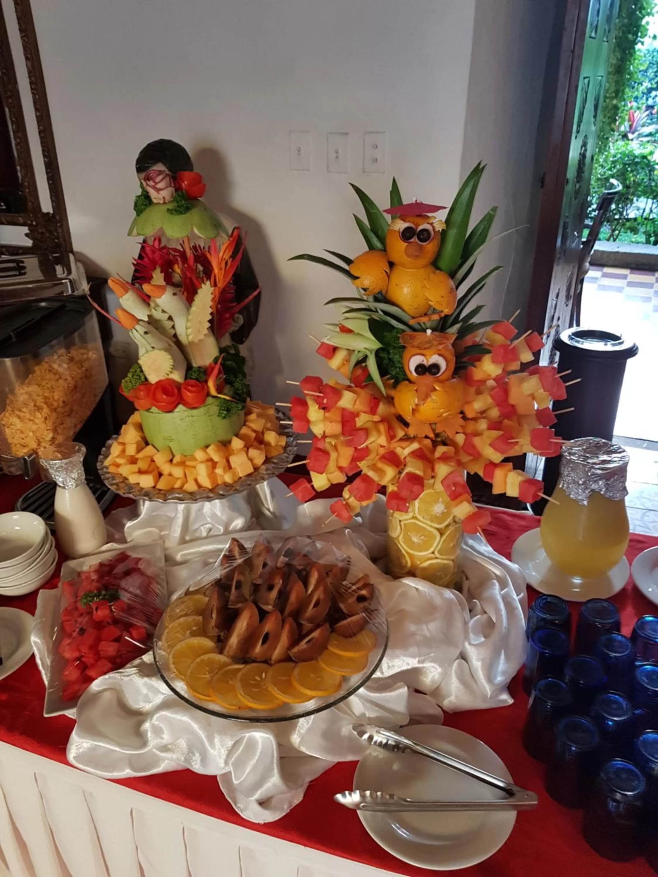 Buffet breakfast in Hotel & Restaurante La Gran Francia
