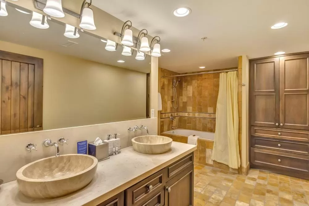 The Chateaux Deer Valley