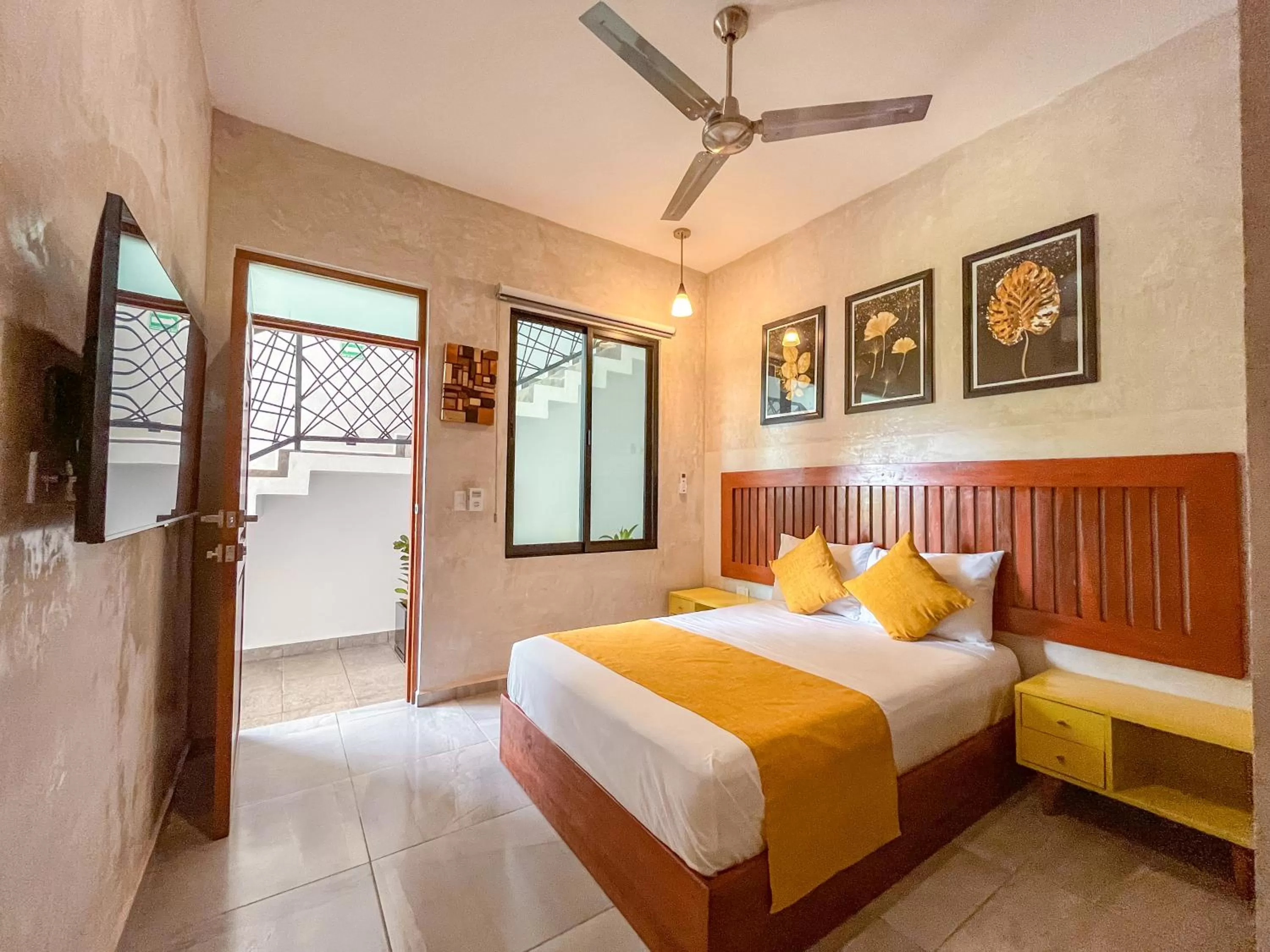 Photo of the whole room in HOTEL KOOKAY VALLADOLID