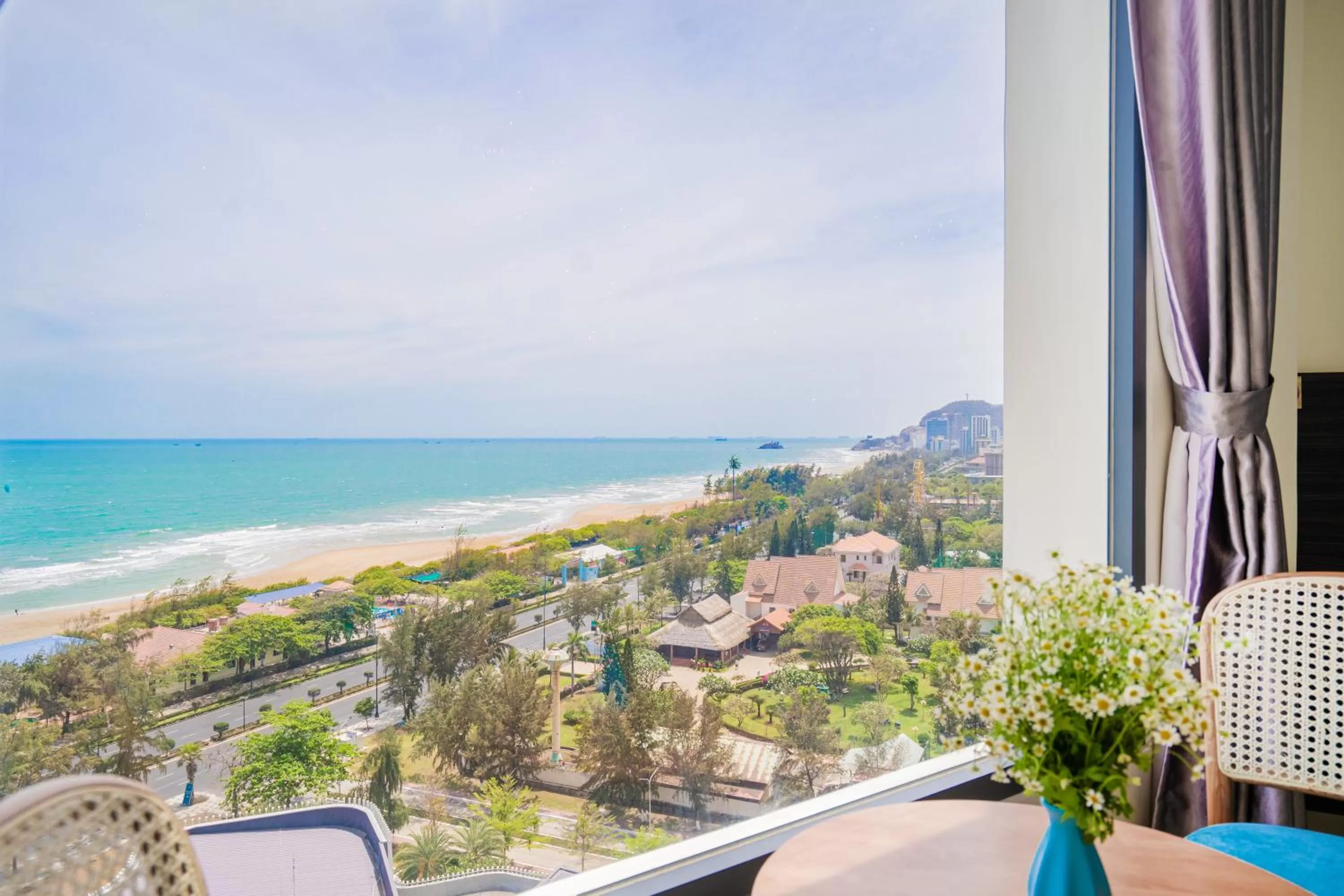 City view in Annata Beach Hotel