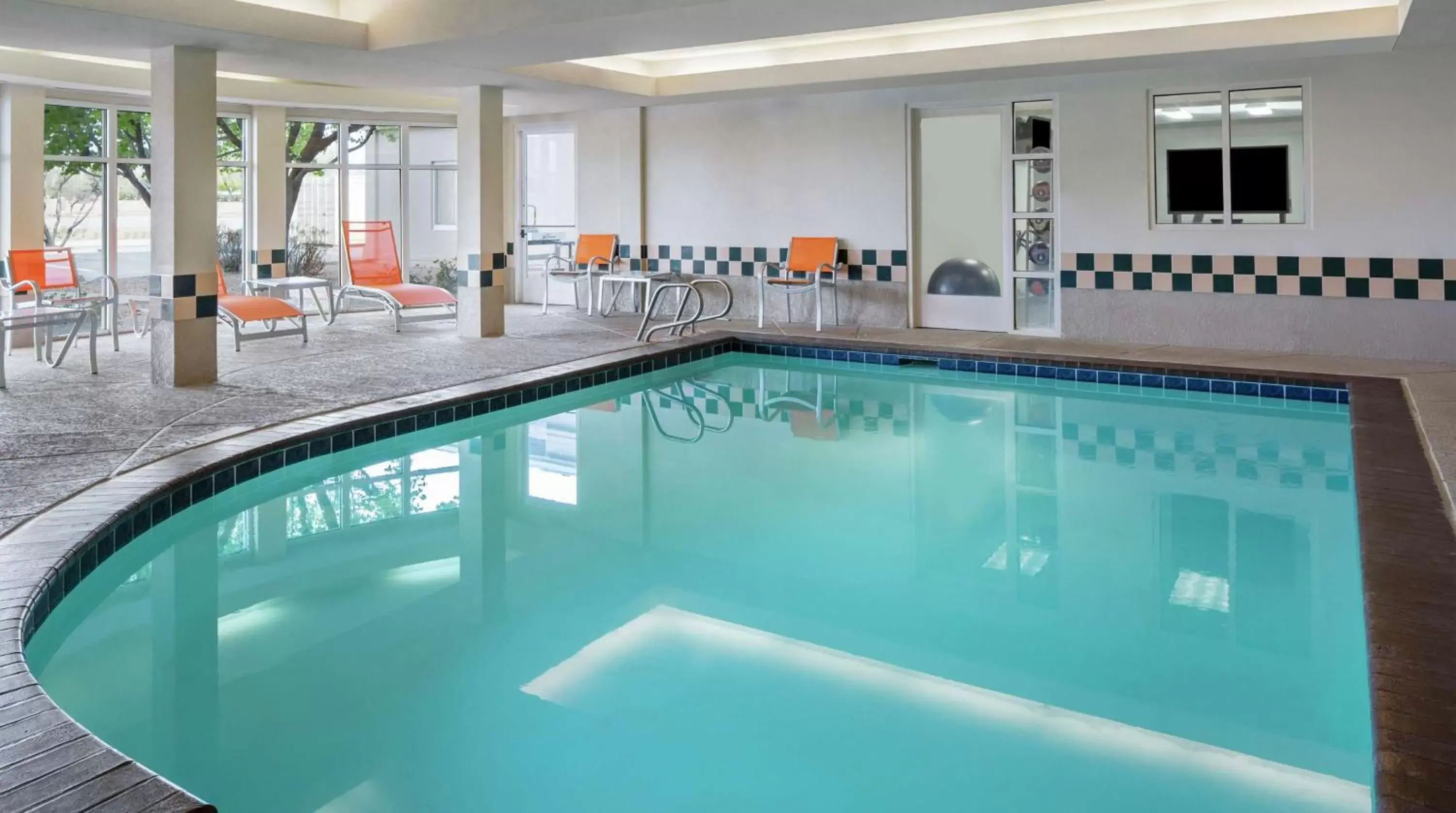 Pool view, Swimming Pool in Hilton Garden Inn Albuquerque North/Rio Rancho