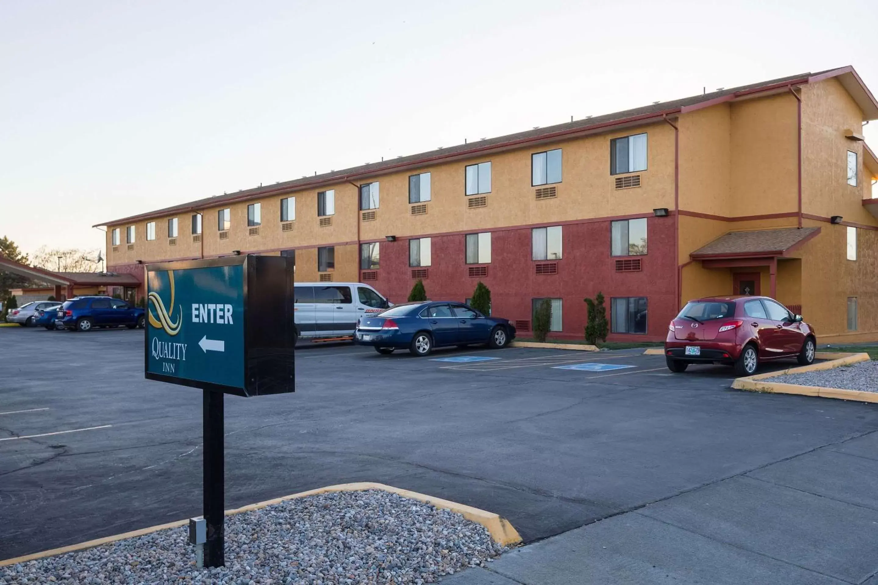 Property Building in Quality Inn Moses Lake