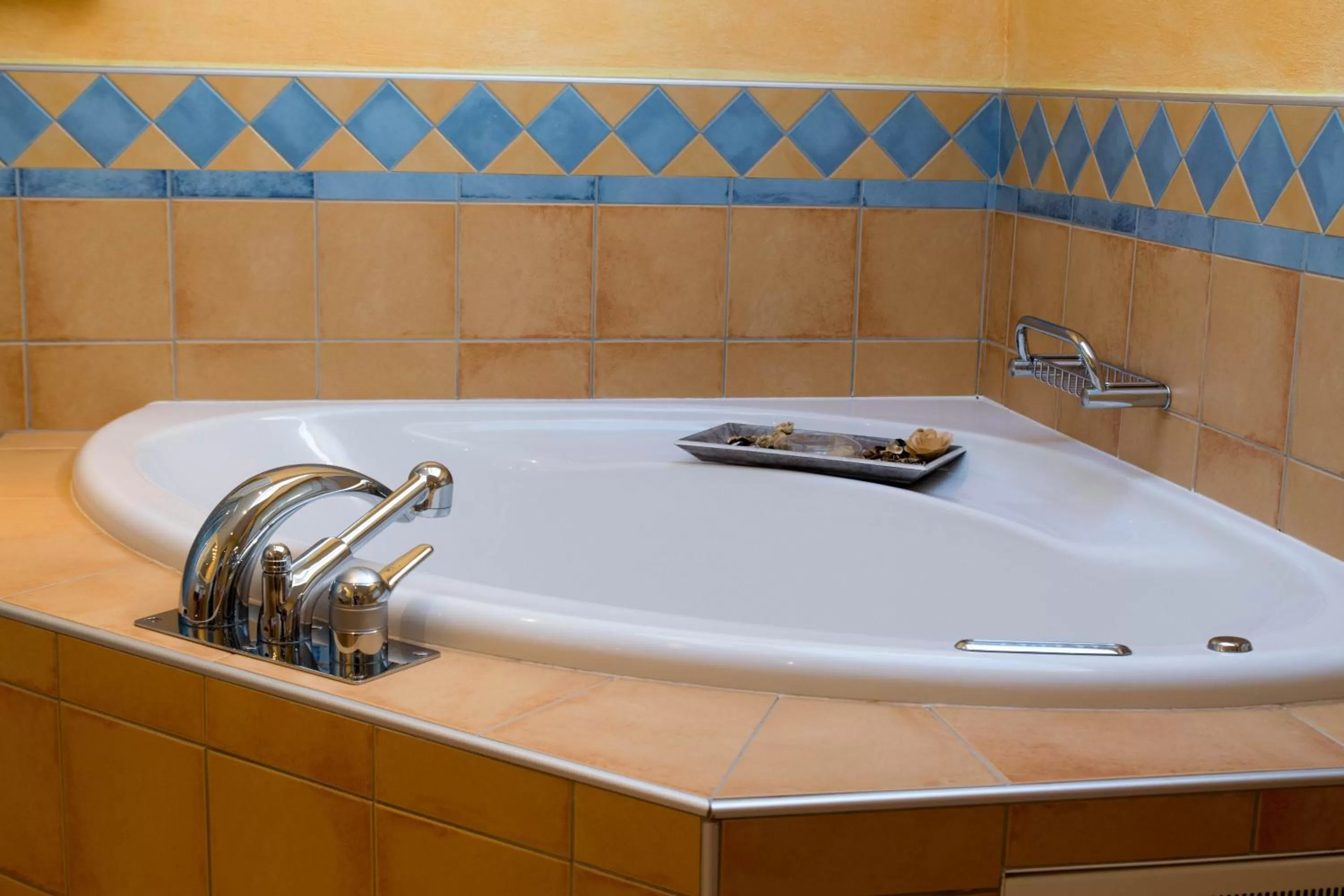 Hot Tub in Hotel Europa