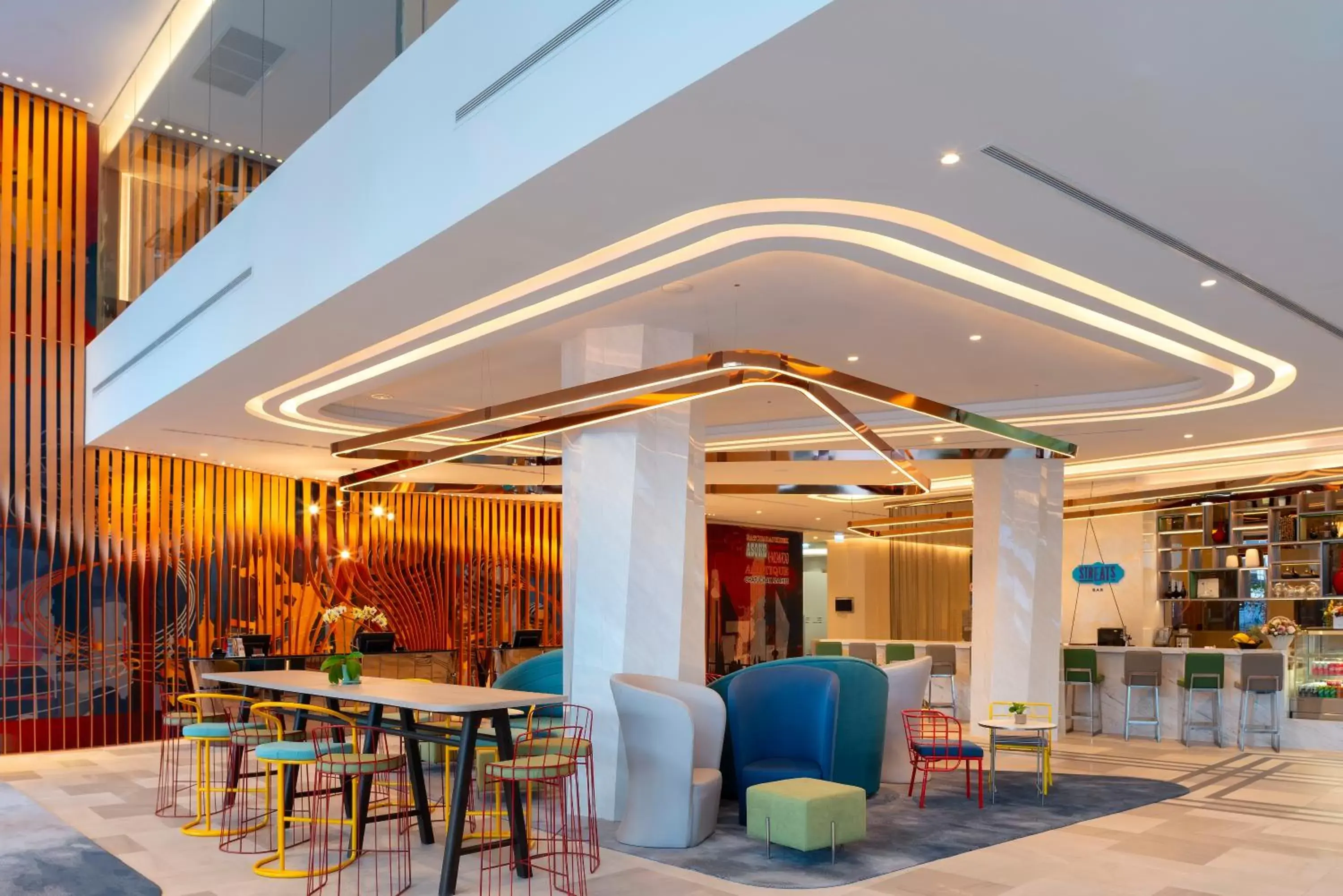 Lobby or reception, Restaurant/Places to Eat in ibis Styles Bangkok Ratchada