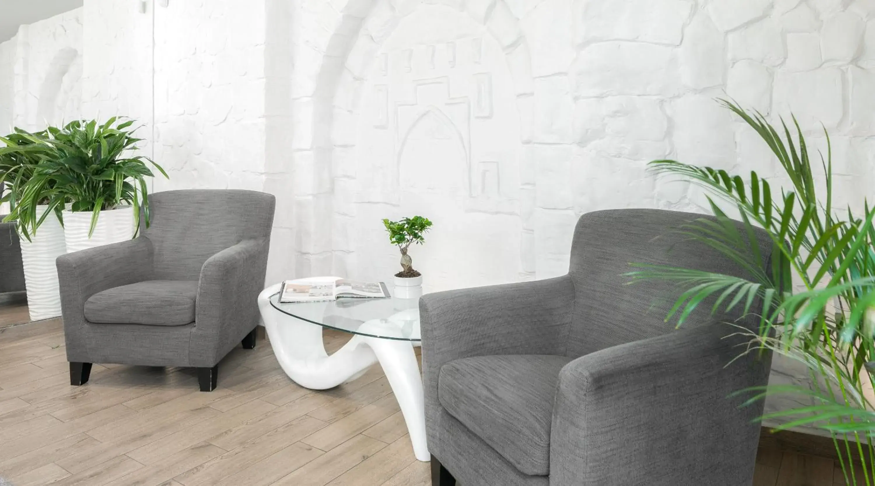 Lobby or reception in Apartamenty Platinia - komfortowe noclegi Kraków Stare Miasto Lobby or reception in Apartamenty Platinia - komfortowe noclegi Kraków Stare Miasto