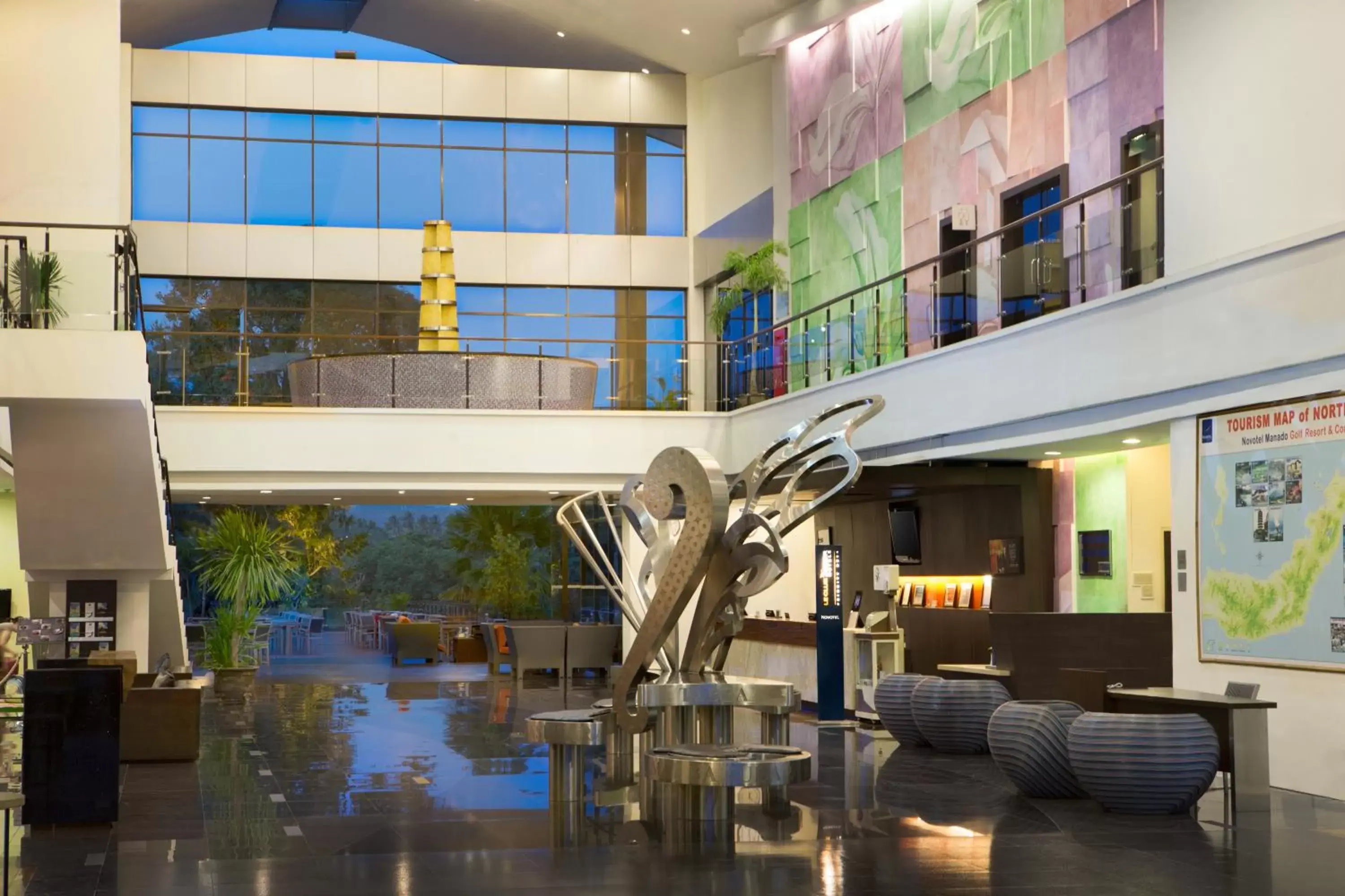 Lobby or reception in Novotel Manado Golf Resort & Convention Center