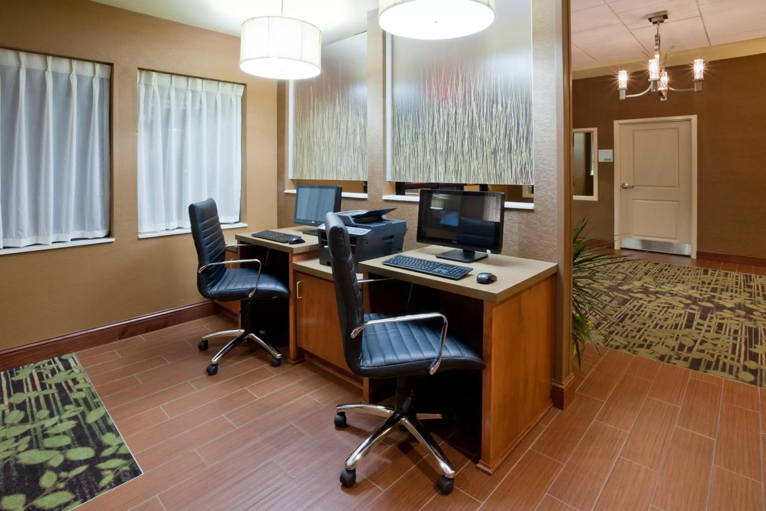 Other, Business Area/Conference Room in Holiday Inn Express & Suites Willmar, an IHG Hotel