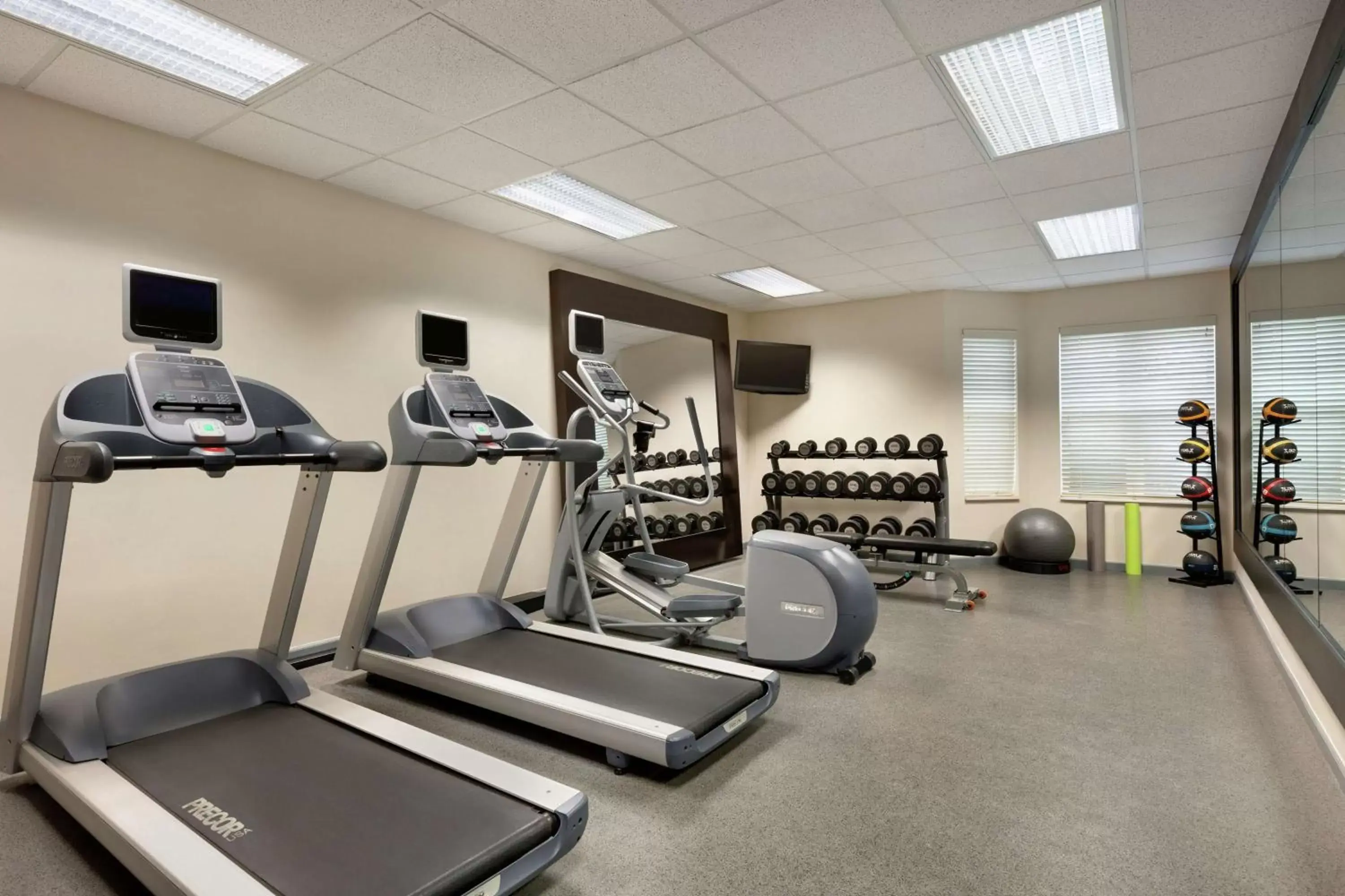 Fitness centre/facilities, Fitness Center/Facilities in Homewood Suites by Hilton Dallas-Arlington