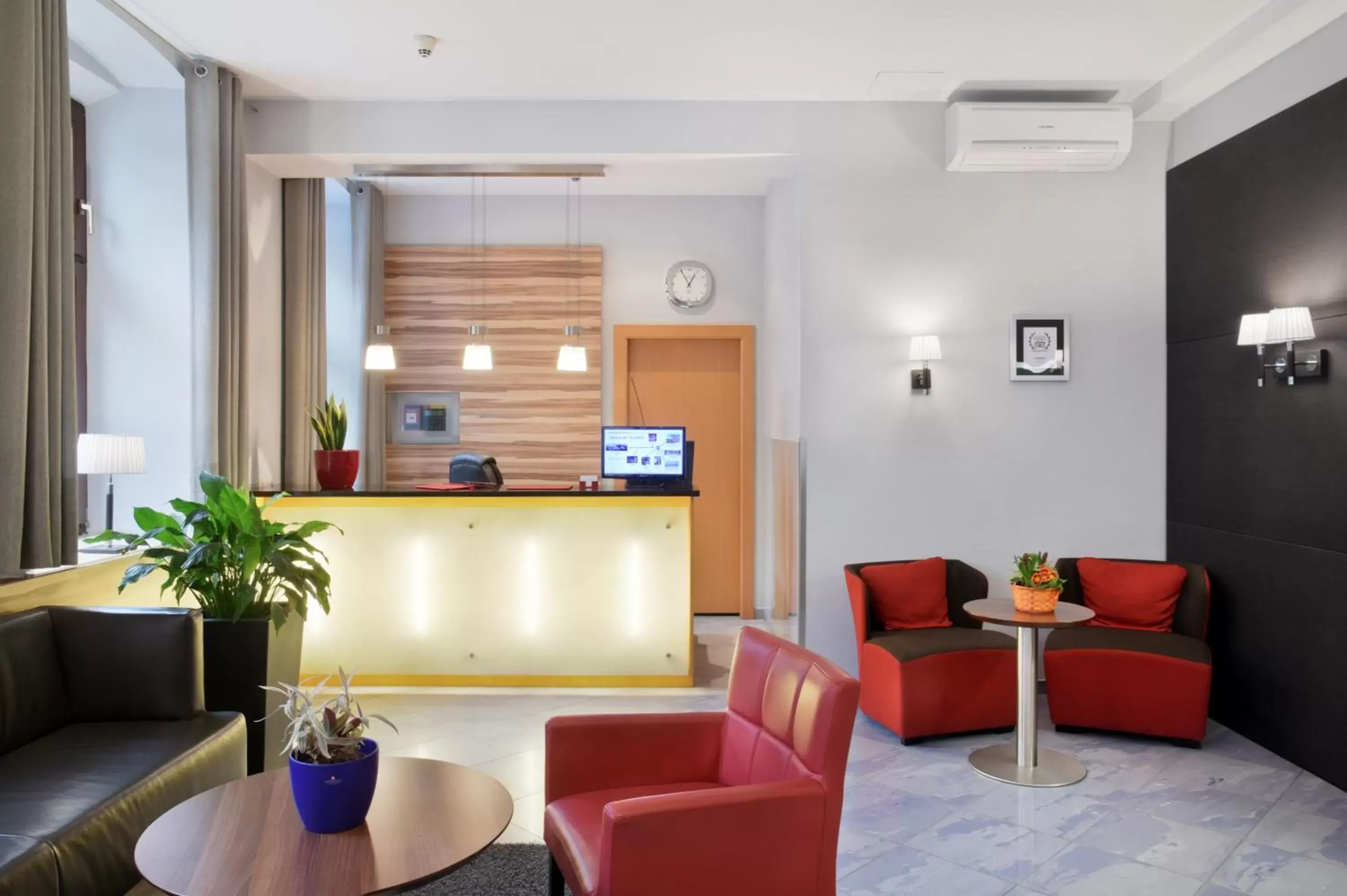 Lobby or reception in Hotel Lucia Lobby or reception in Hotel Lucia