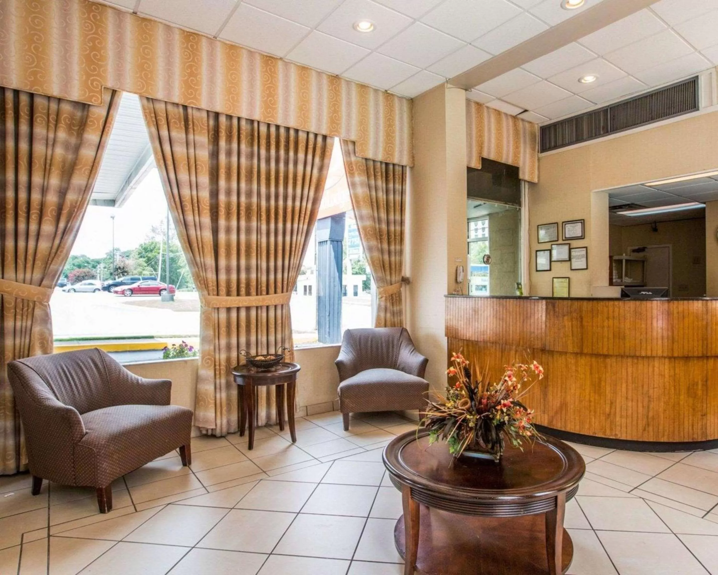Lobby or reception in Econo Lodge Atlanta College Park