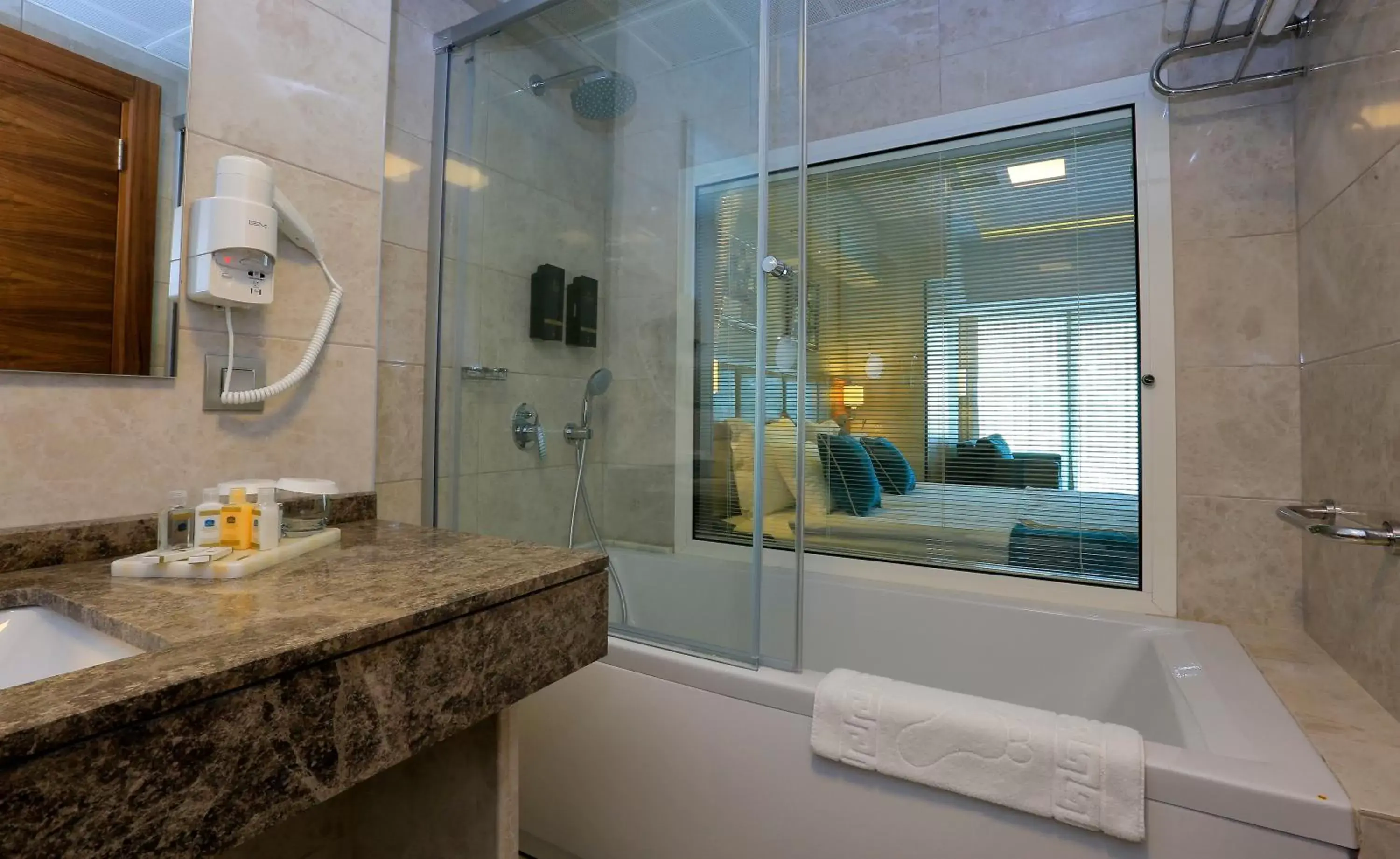 Bathroom in Best Western Premier Karsiyaka Convention & Spa Hotel