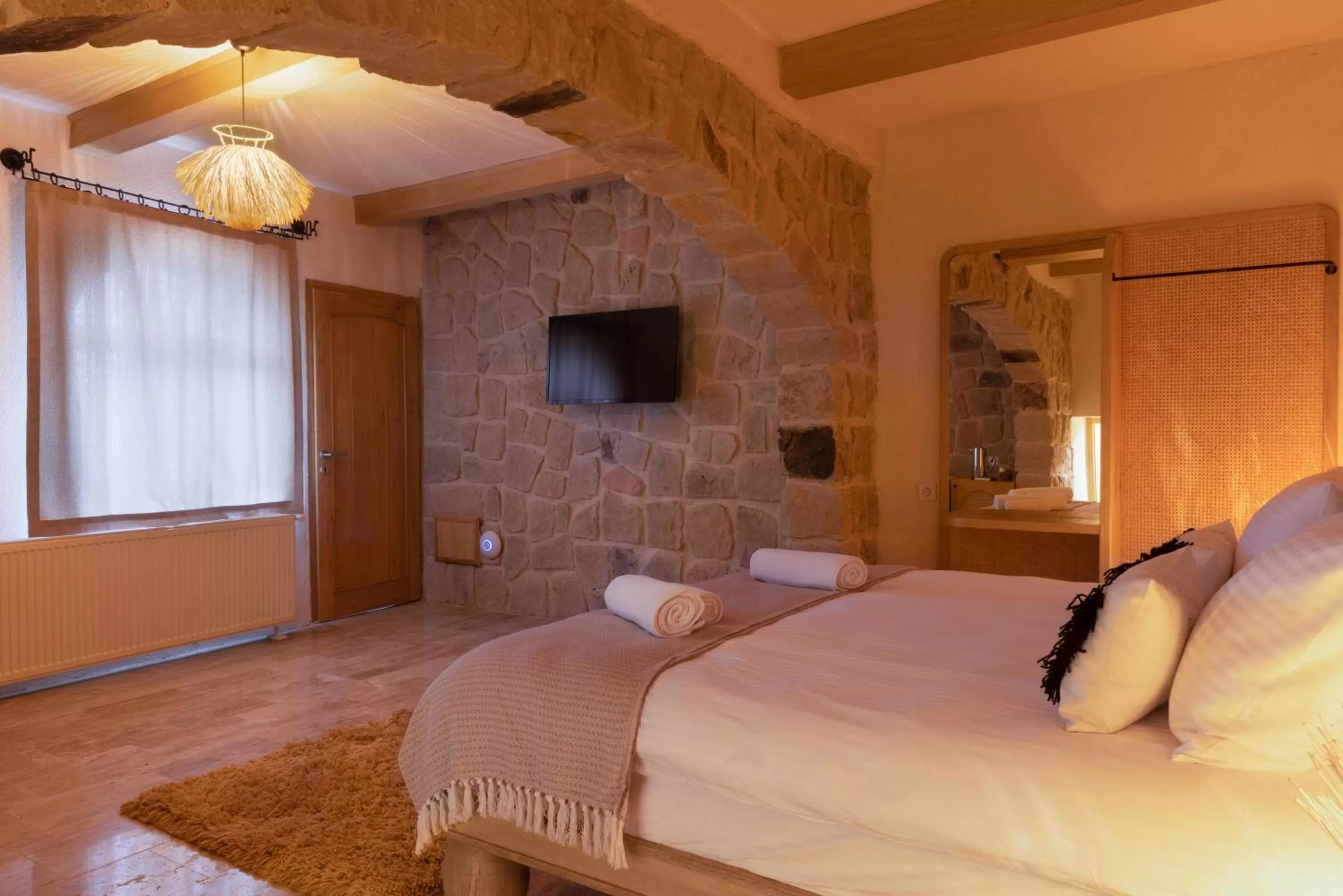 Bedroom, Bed in Cappadocia Naif Hotel - Adults Only