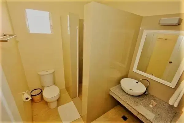 Bathroom in Panglao Regents Park Resort