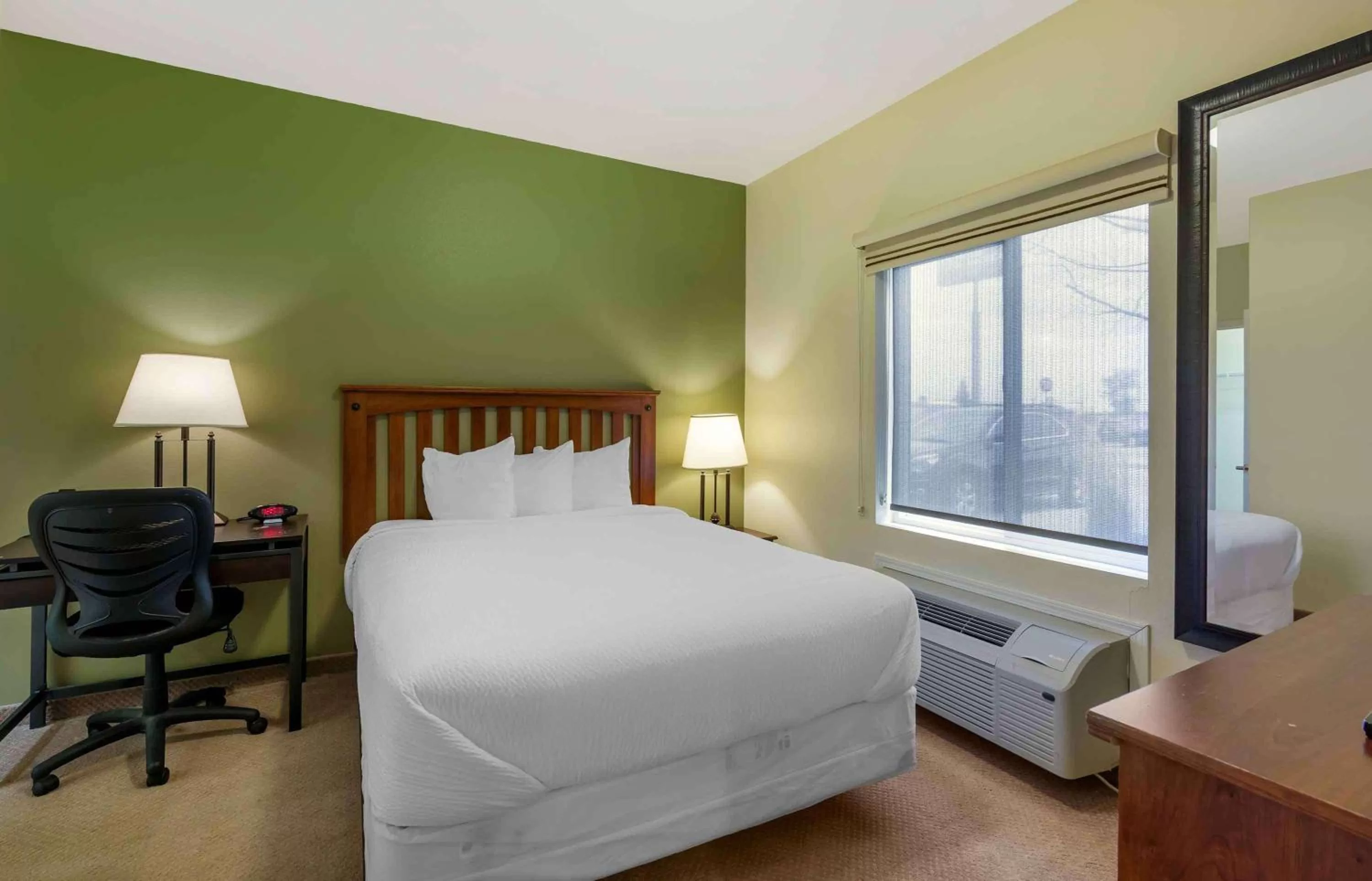 One-Bedroom Queen Suite in Extended Stay Americas Suites - Minot