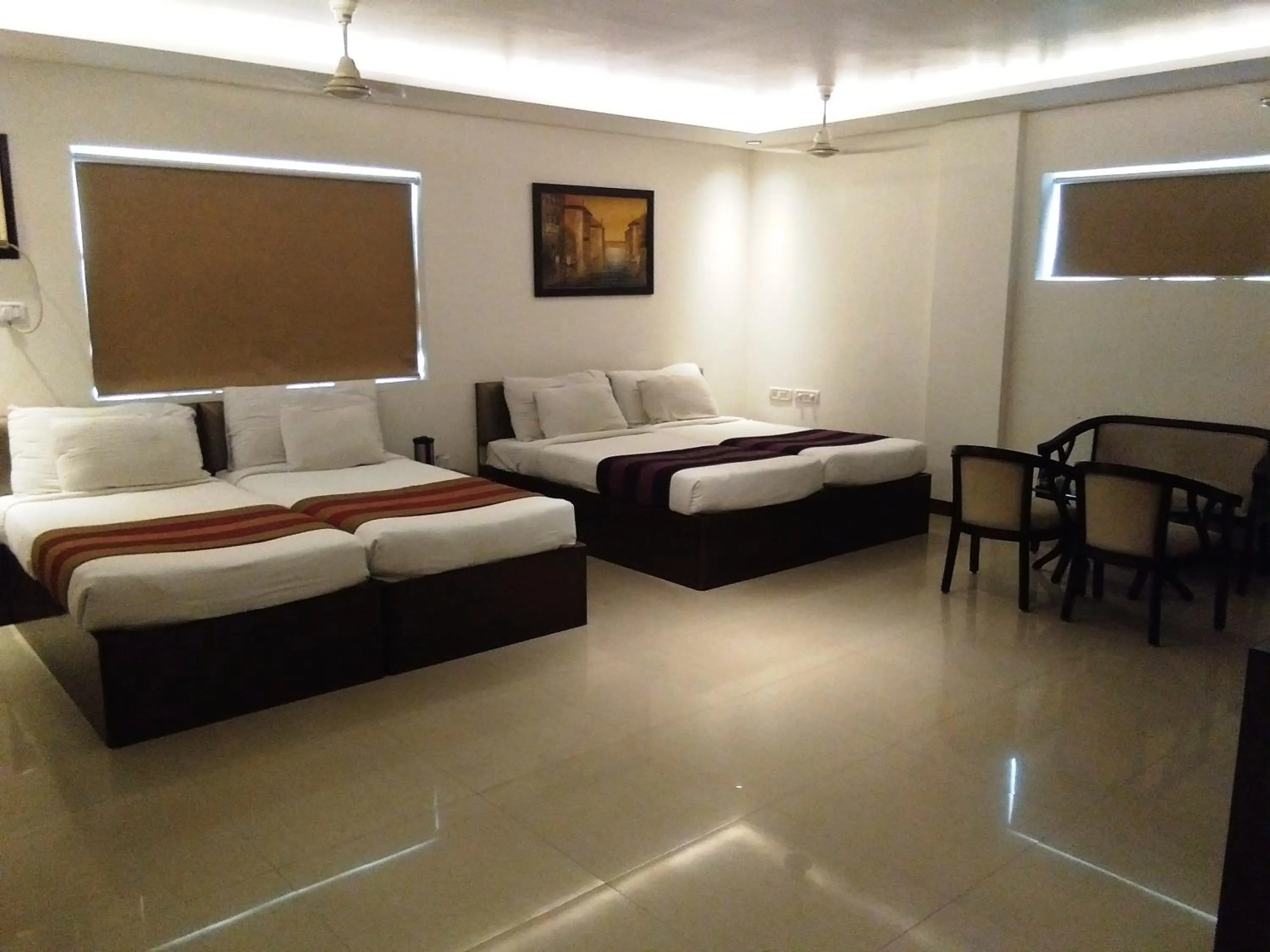 Bedroom, Bed in Hotel Karan Vilas