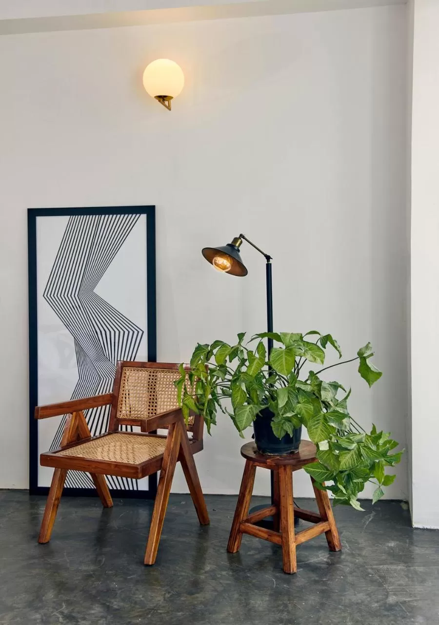 Area and facilities in Minimalist Poshtel & Suites