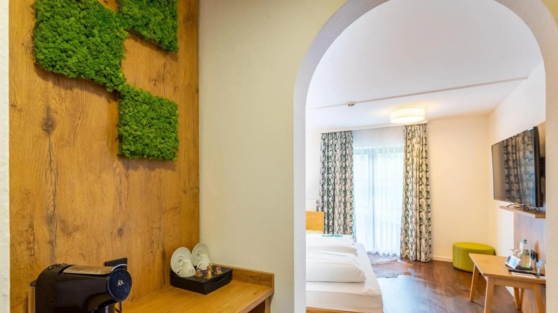 Coffee/tea facilities in Das Bergmayr - Chiemgauer Alpenhotel