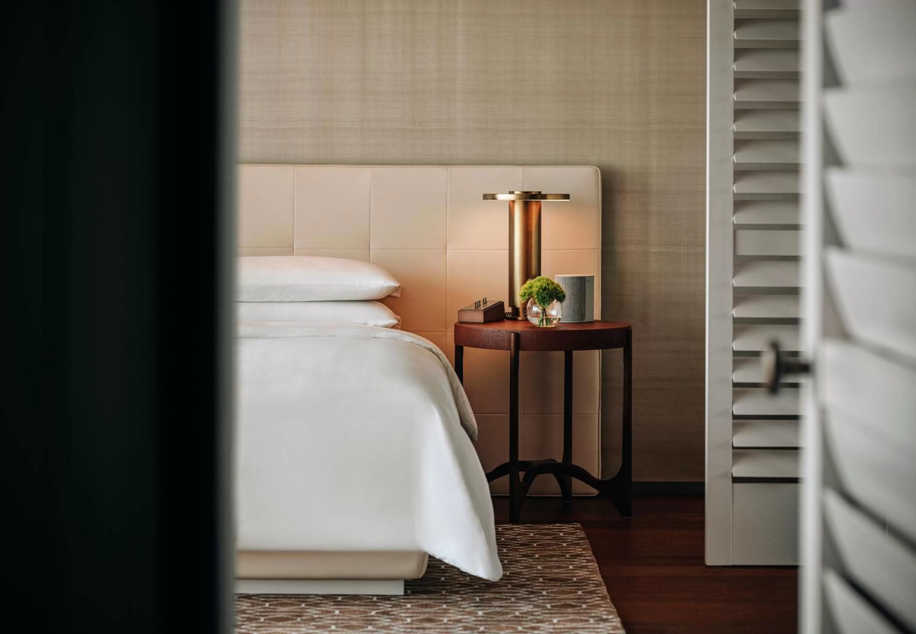 Bedroom in Andaz Shenzhen Bay