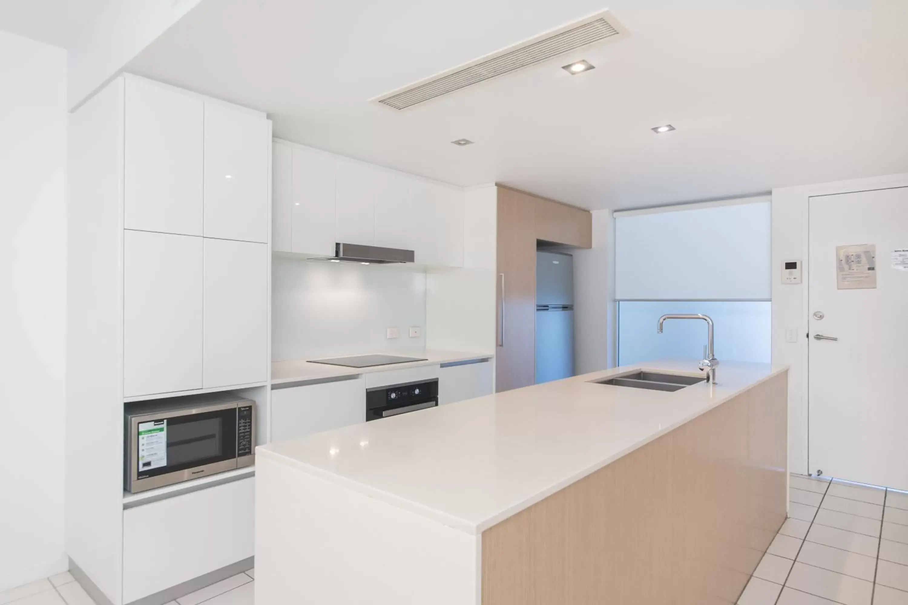 Kitchen or kitchenette, Kitchen/Kitchenette in Echelon Apartments Yeppoon