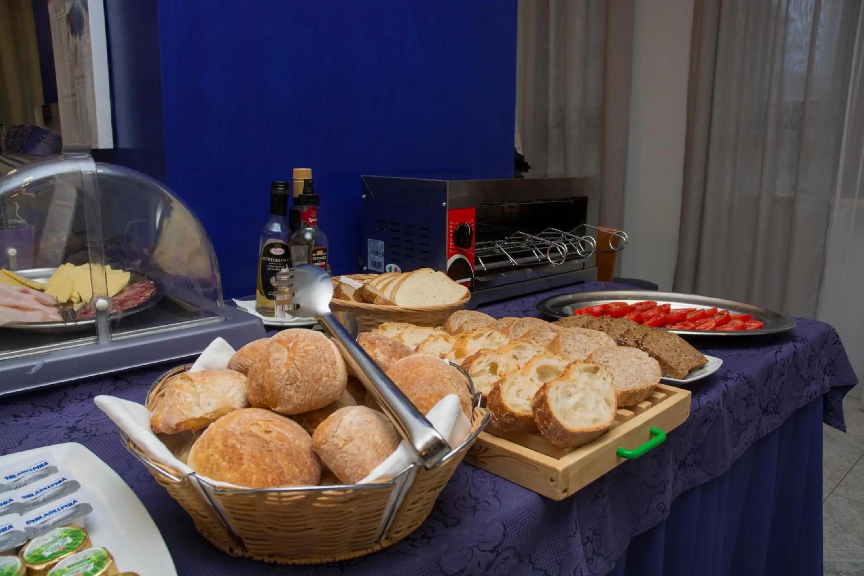 Buffet breakfast, Food in Hotel Leone