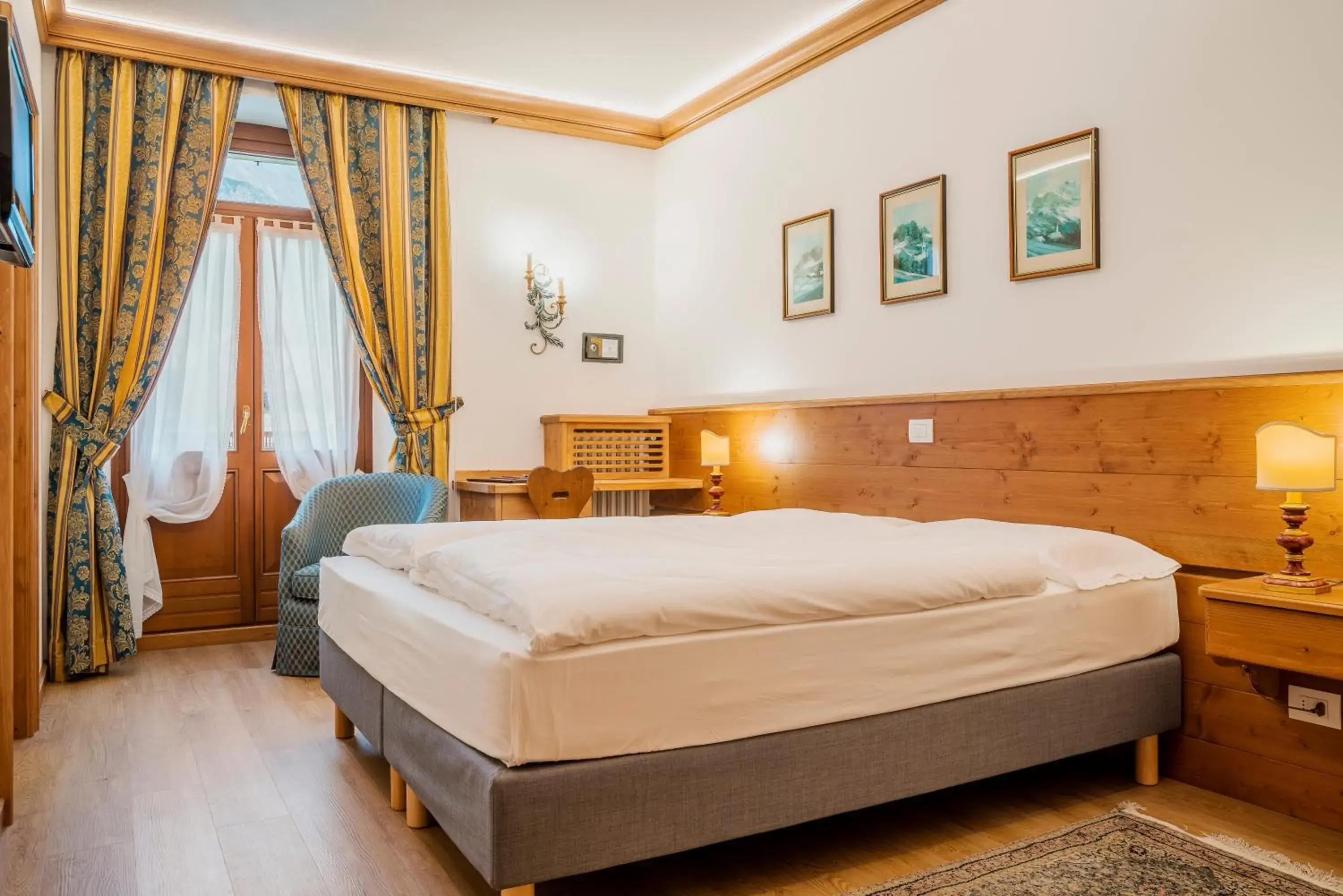 Bedroom, Bed in Franceschi Park Hotel Bedroom, Bed in Franceschi Park Hotel