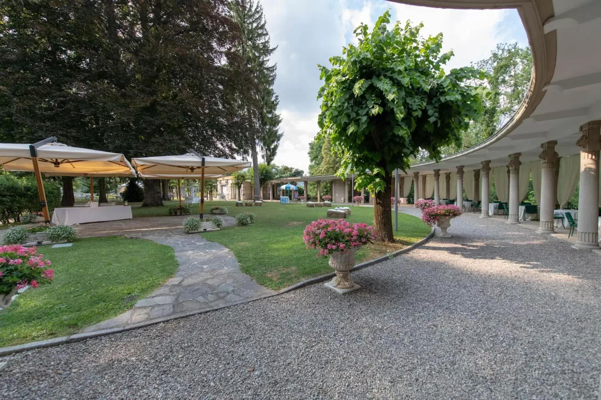 Garden in Palace Grand Hotel Varese