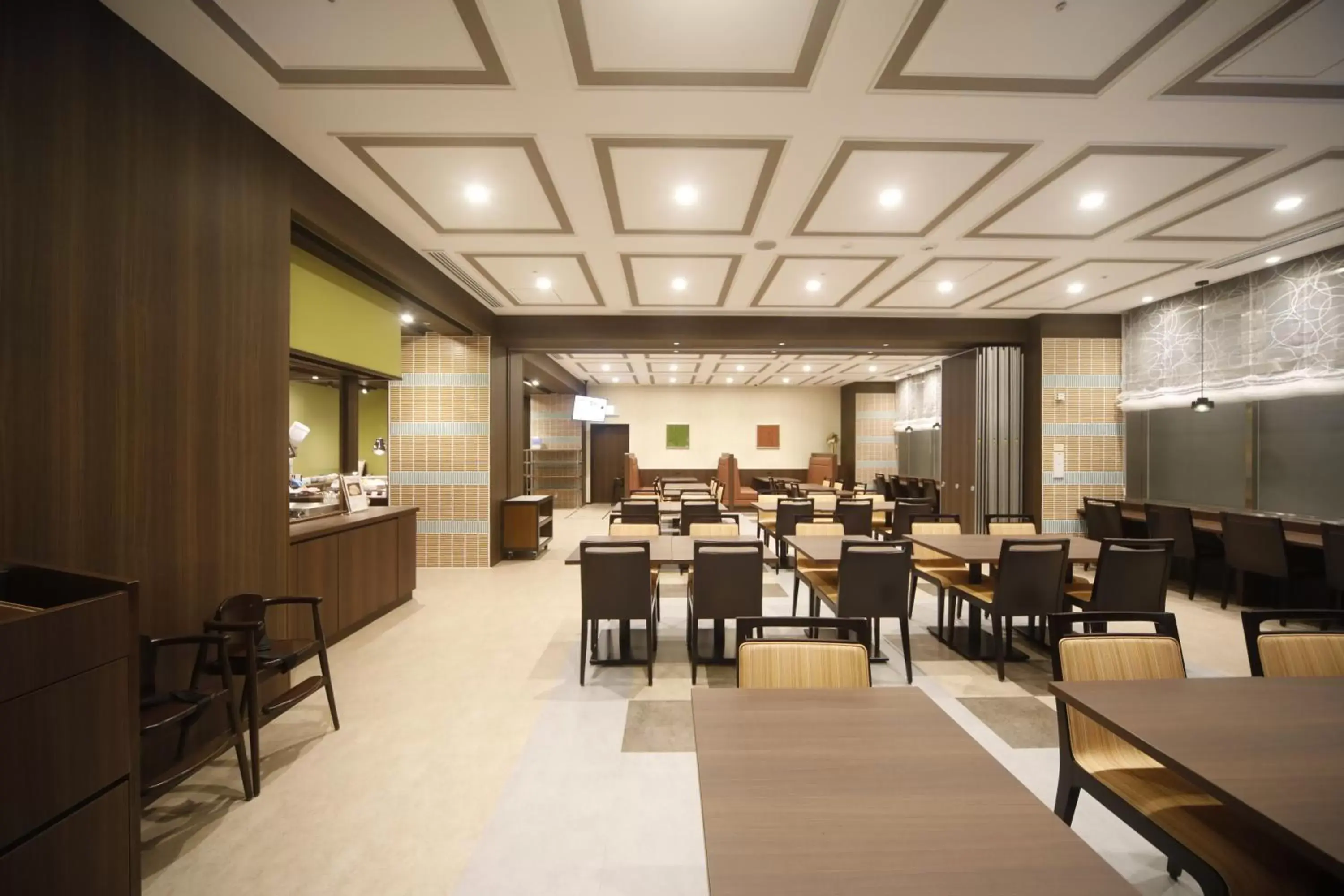 Restaurant/Places to Eat in Dormy Inn Premium Osaka Kitahama