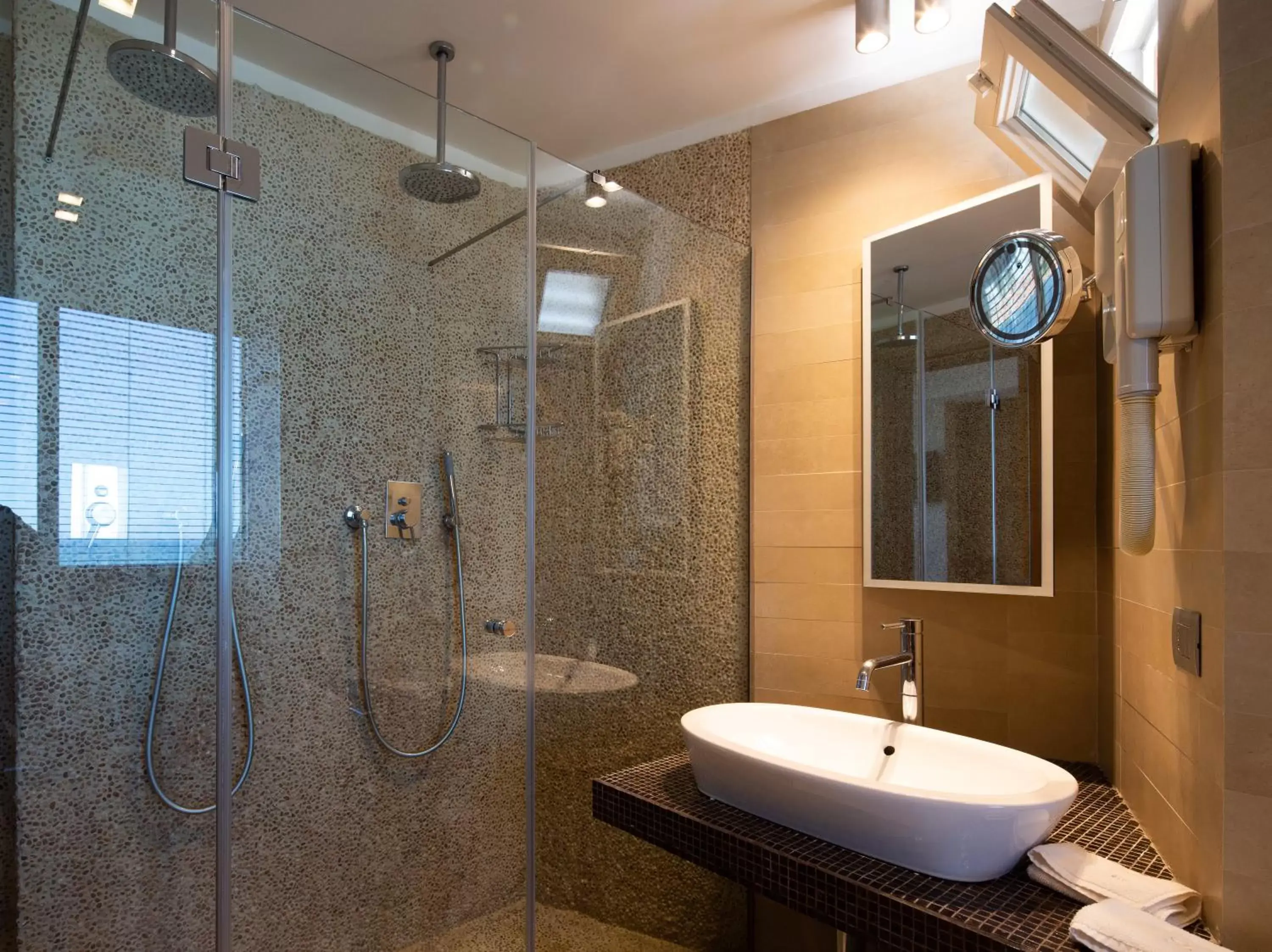 Shower, Bathroom in Best Western Maison B Hotel