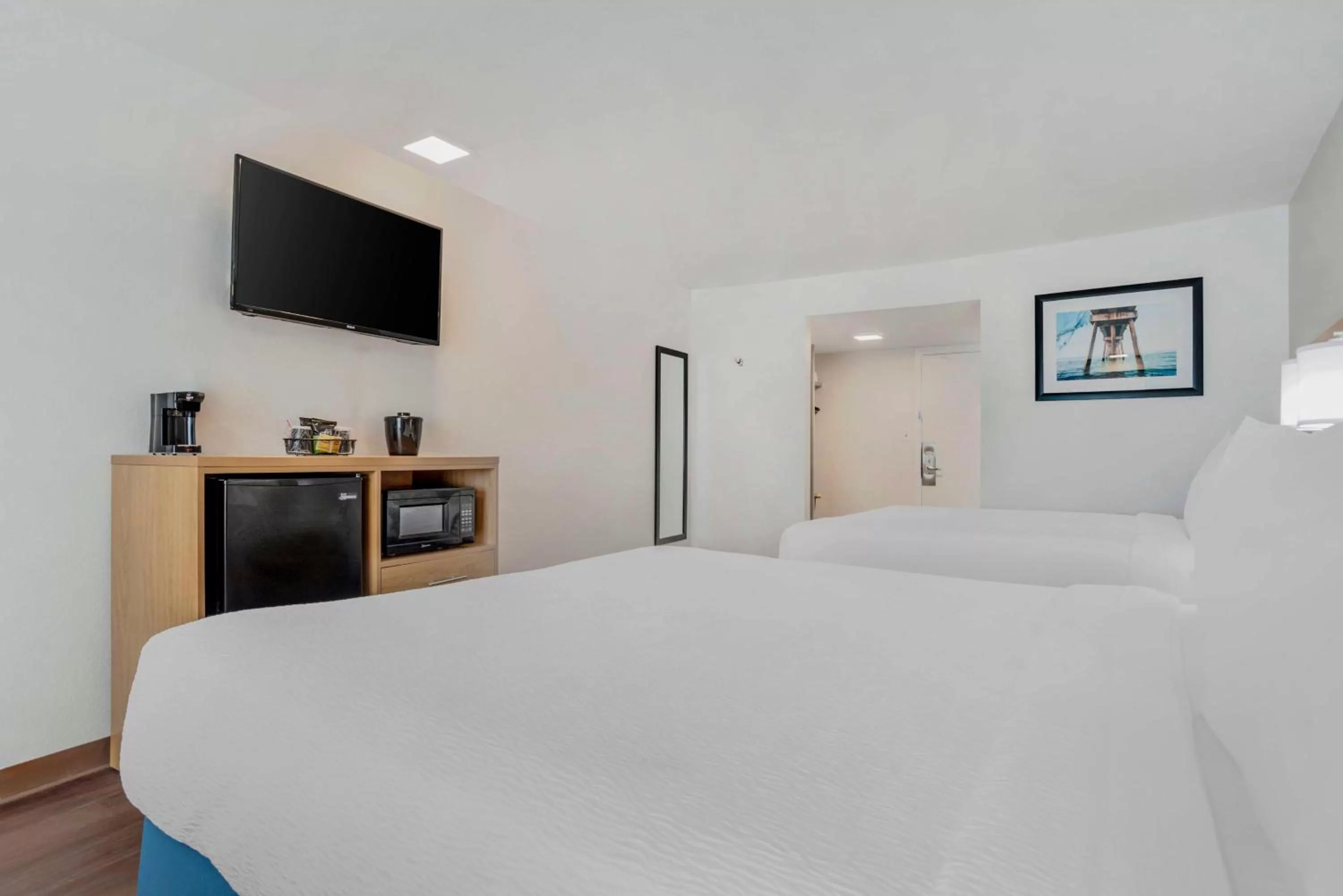 Bedroom, Bed in Chateau Beachfront Hotel, a By the Sea Resort