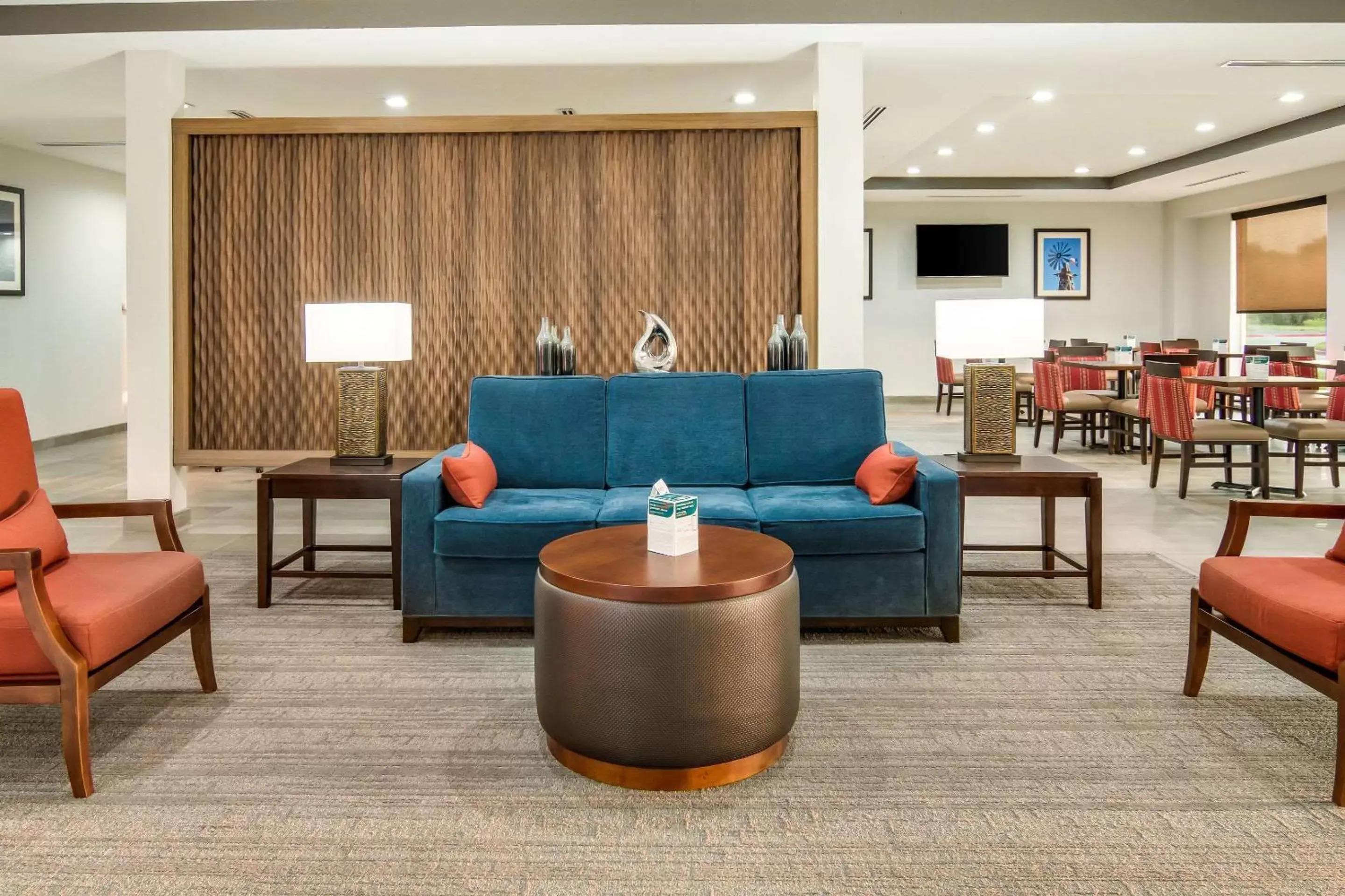 Lobby or reception, Seating Area in Comfort Suites DeSoto Dallas South