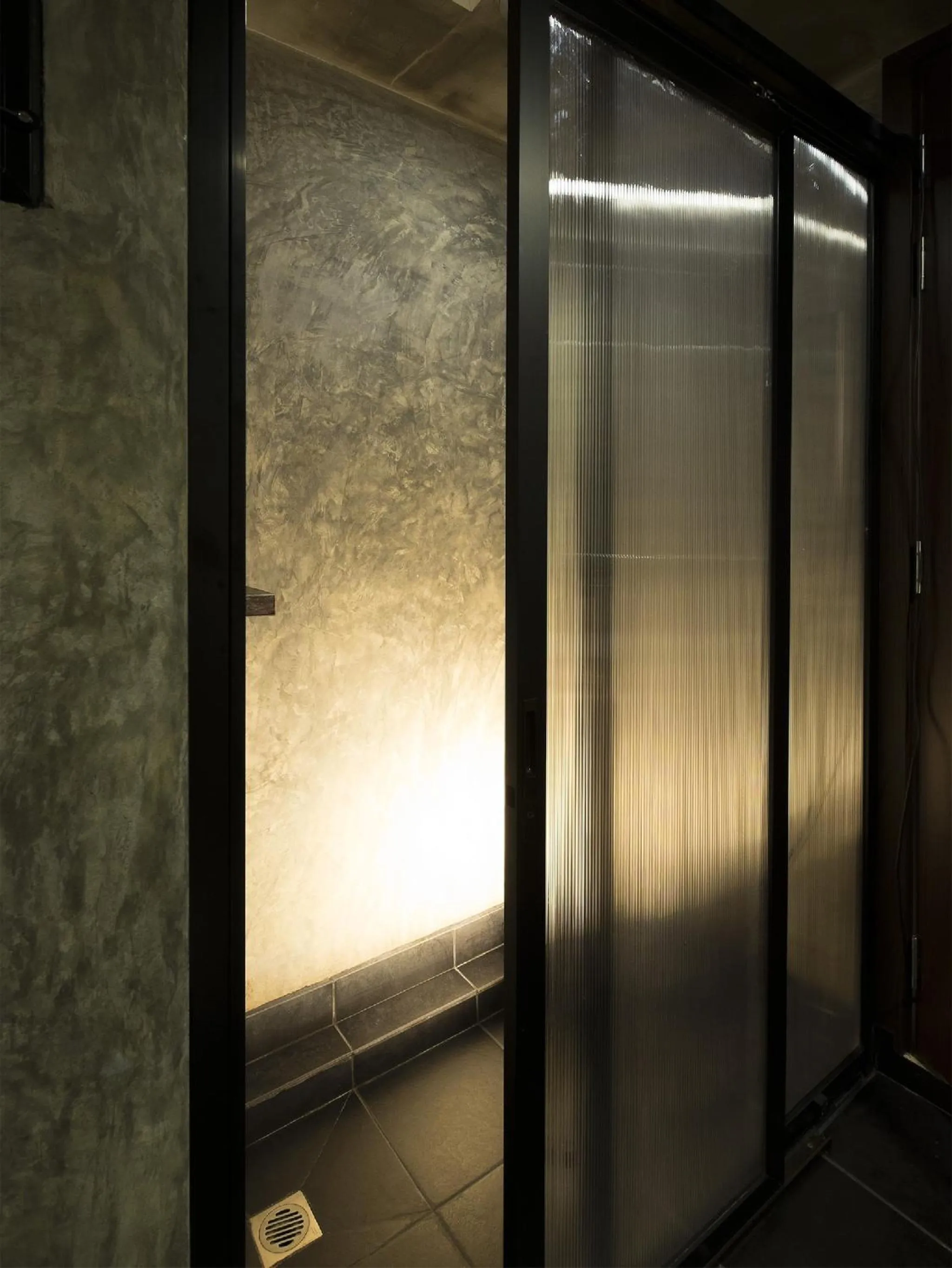 Toilet in Thapae Loft