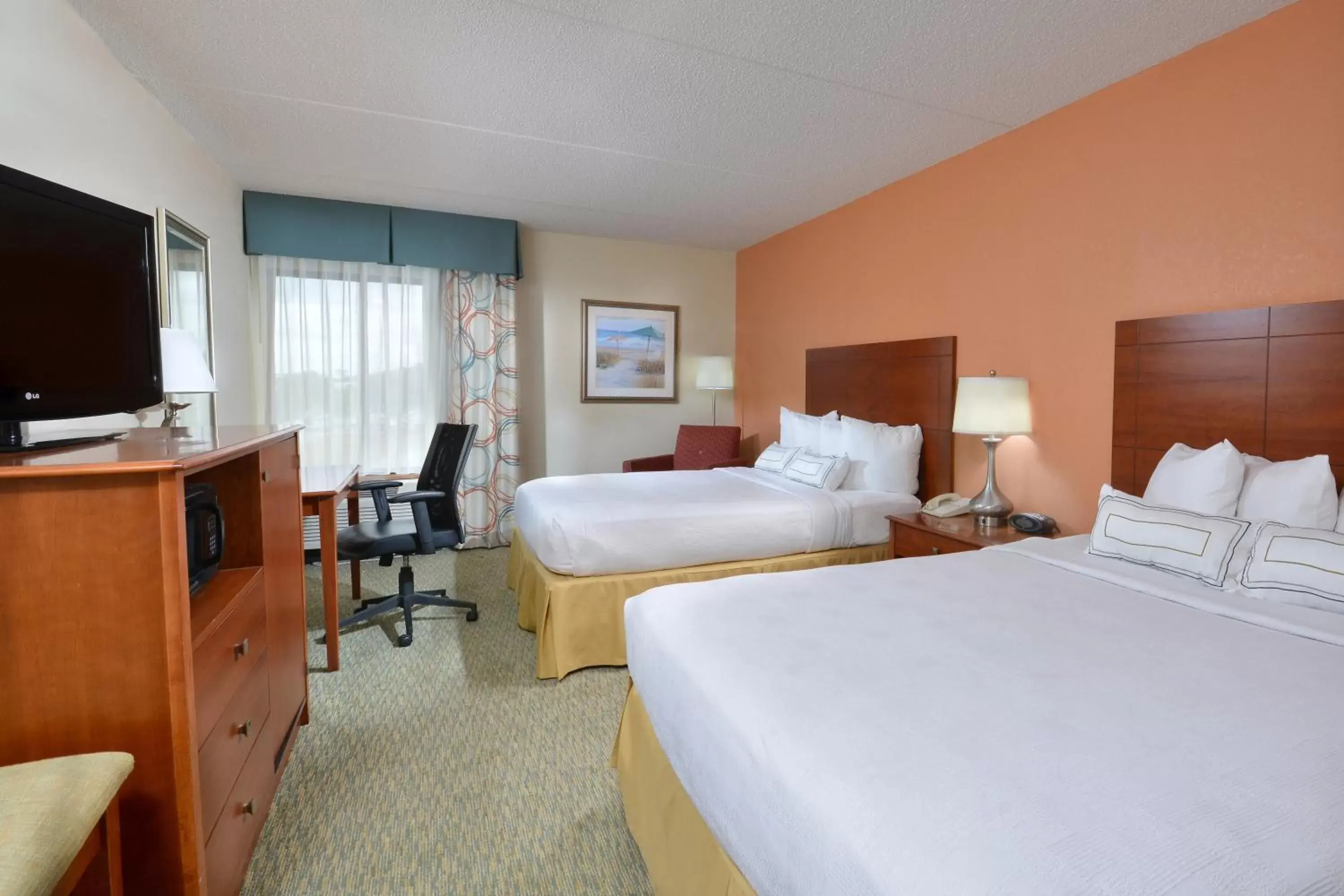 Bedroom, Bed in Best Western Plus Wilmington / Wrightsville Beach