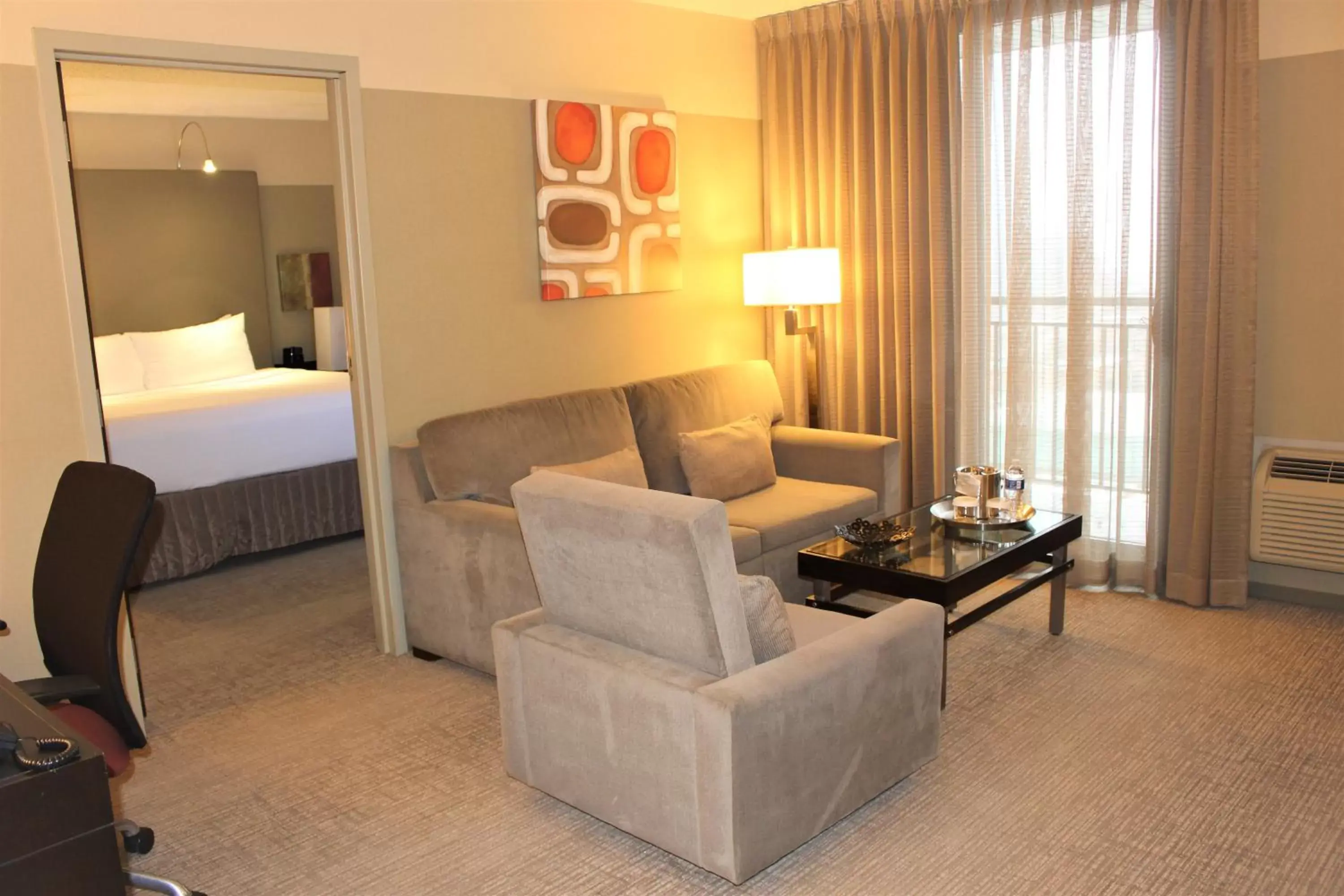 Seating Area in Crowne Plaza - Chicago West Loop, an IHG Hotel