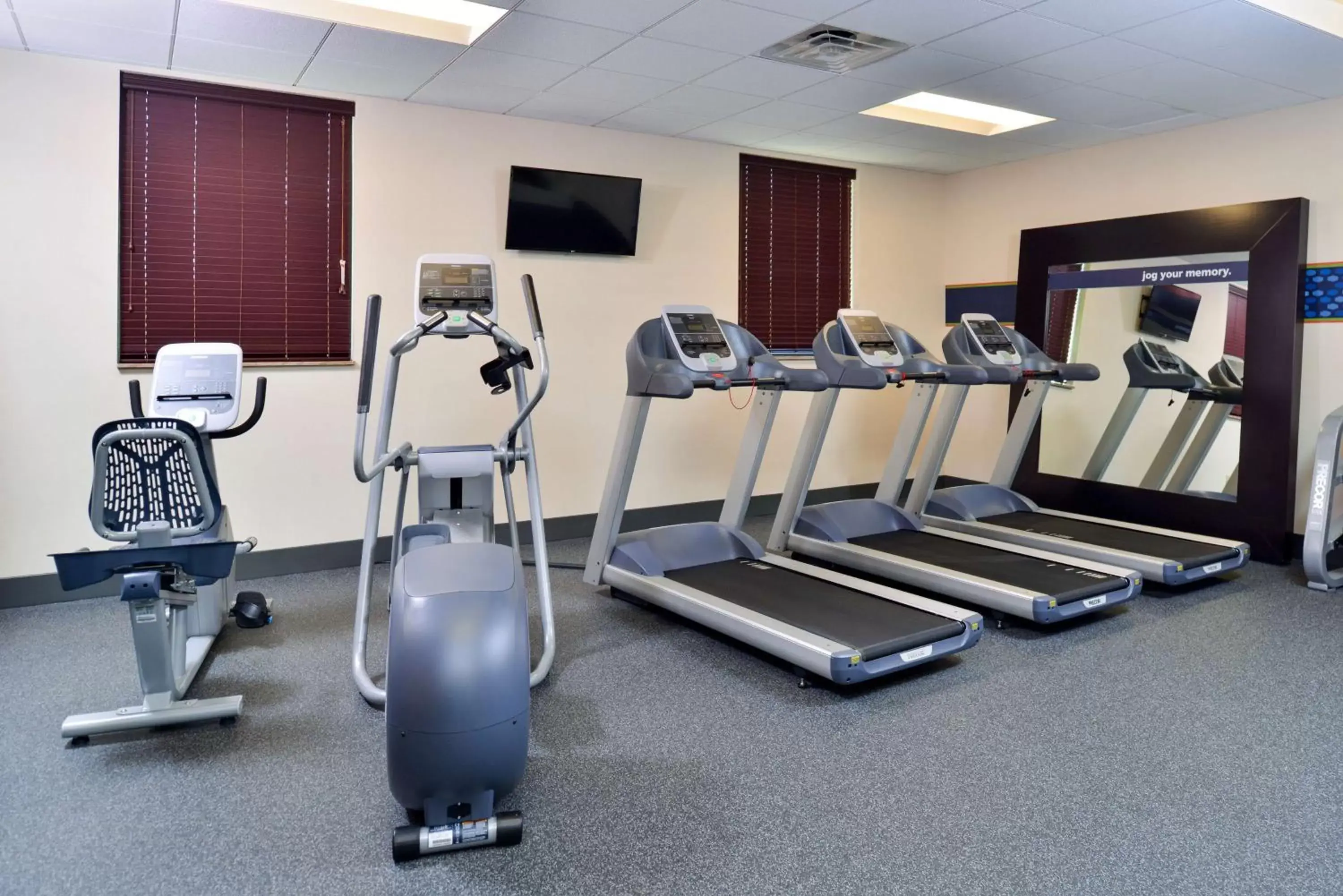Fitness centre/facilities, Fitness Center/Facilities in Hampton Inn & Suites California University-Pittsburgh