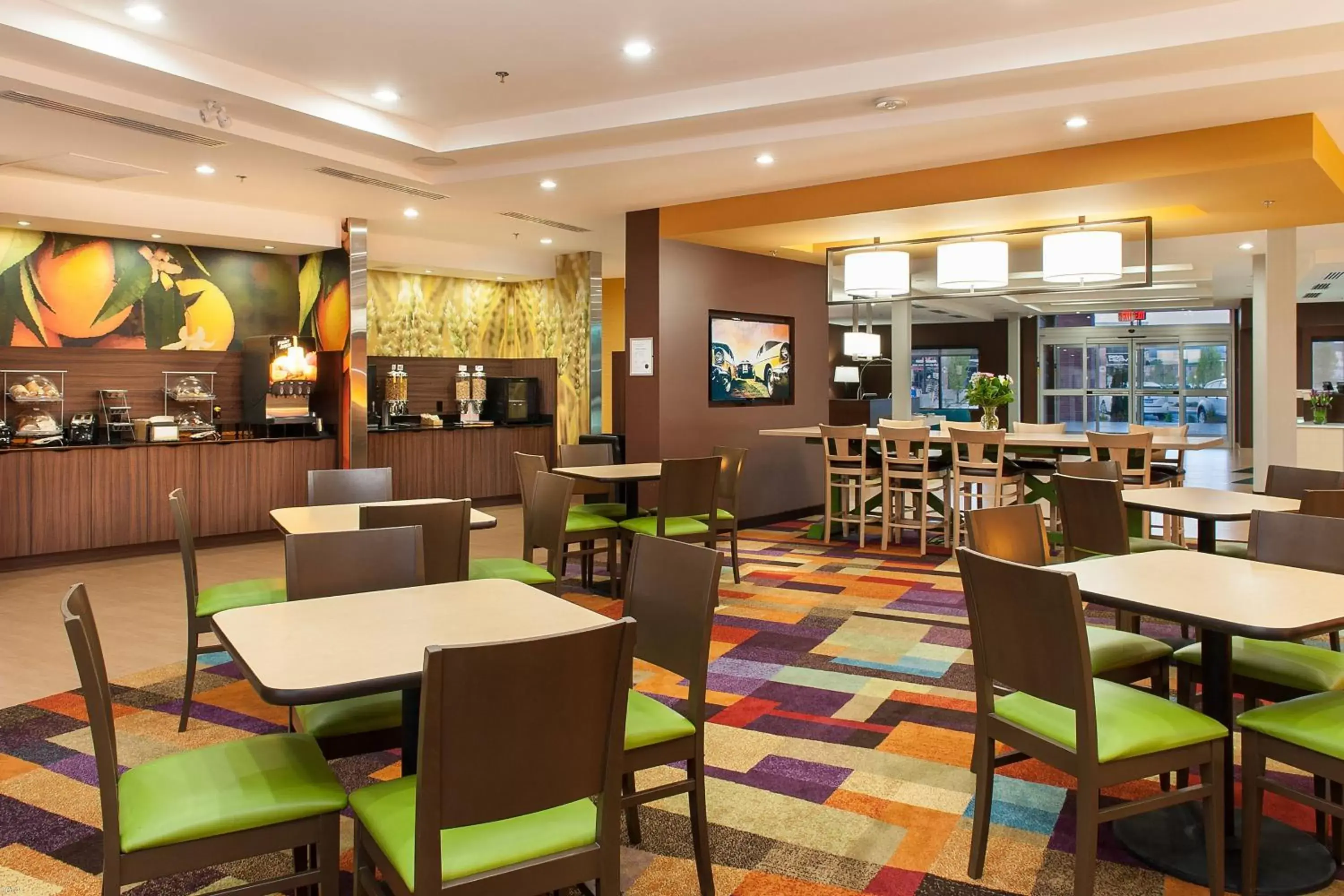 Breakfast, Restaurant/Places to Eat in Fairfield Inn & Suites by Marriott Vernon