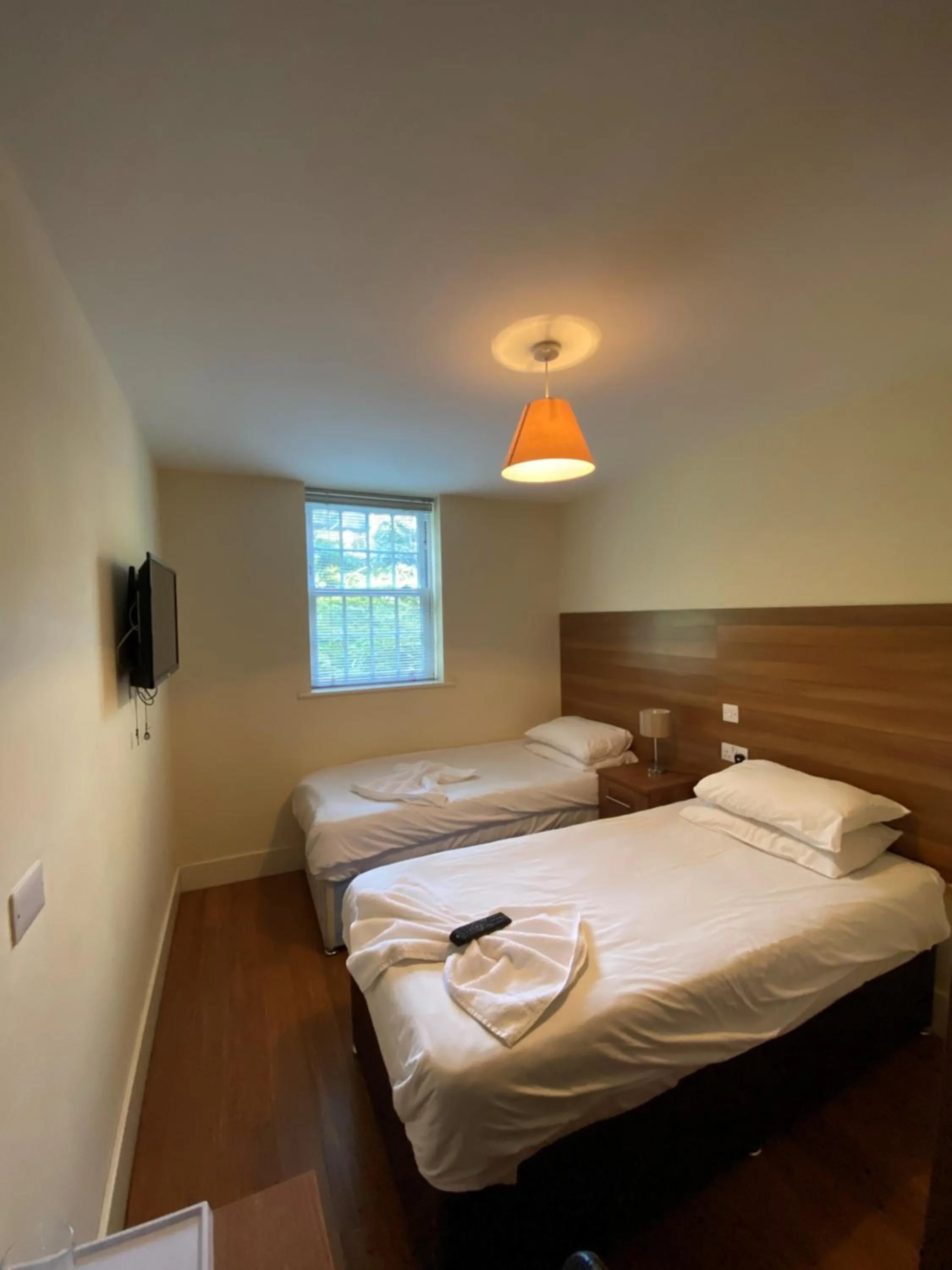 Bed in Wendover Arms Hotel