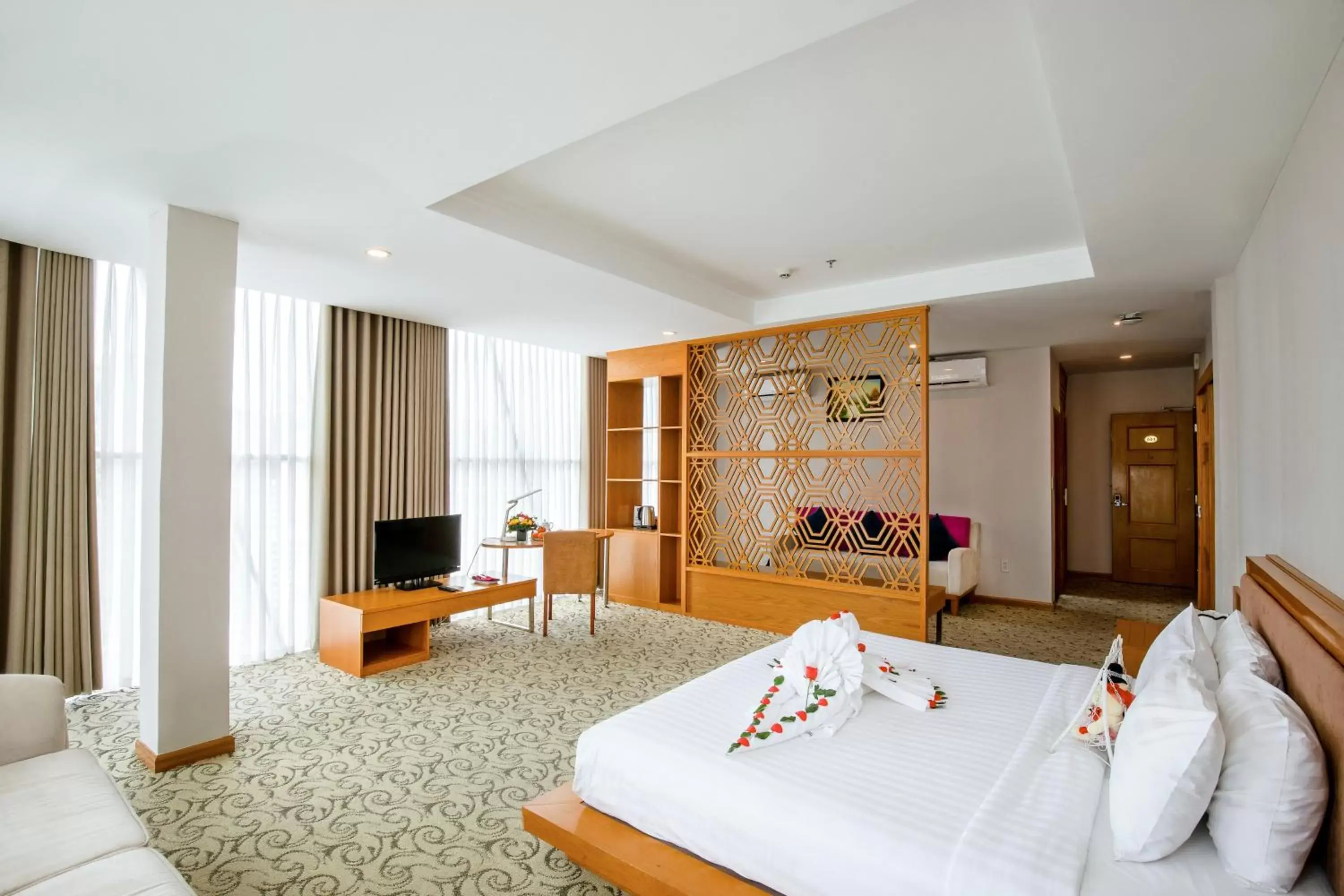 Bedroom in TTC Hotel - Airport