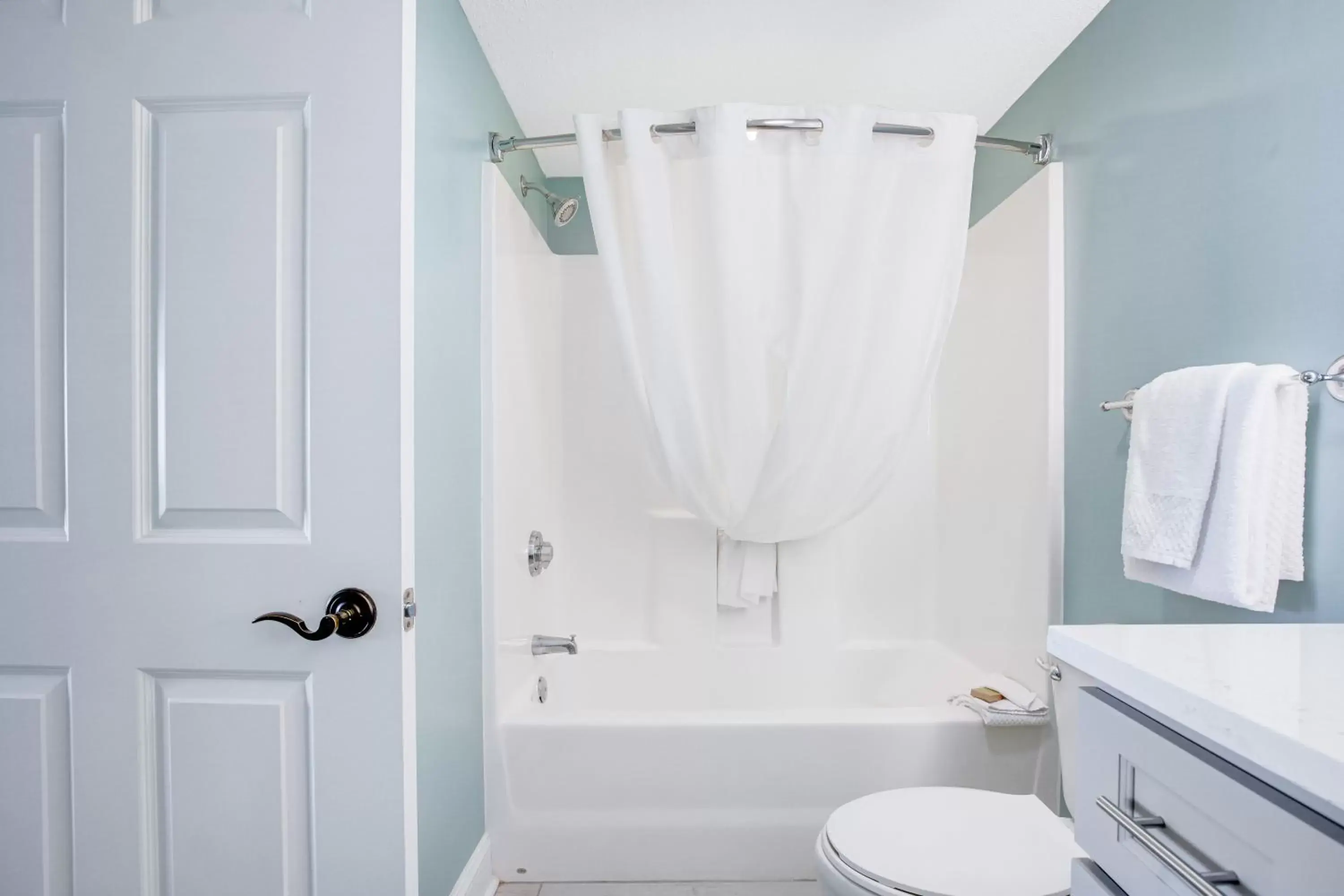 Bathroom in Anderson Ocean Club and Spa by Oceana Resorts