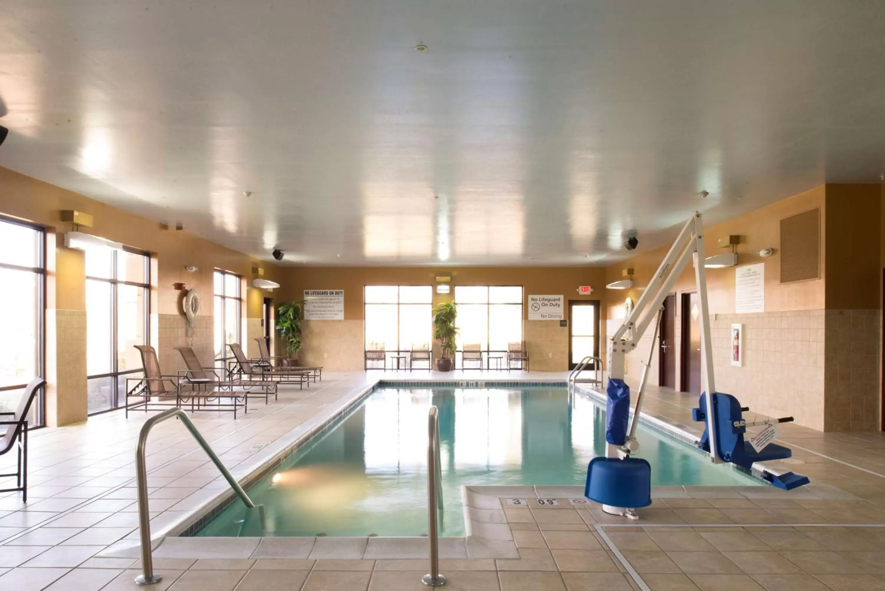 Pool view, Swimming Pool in Hampton Inn & Suites Vineland