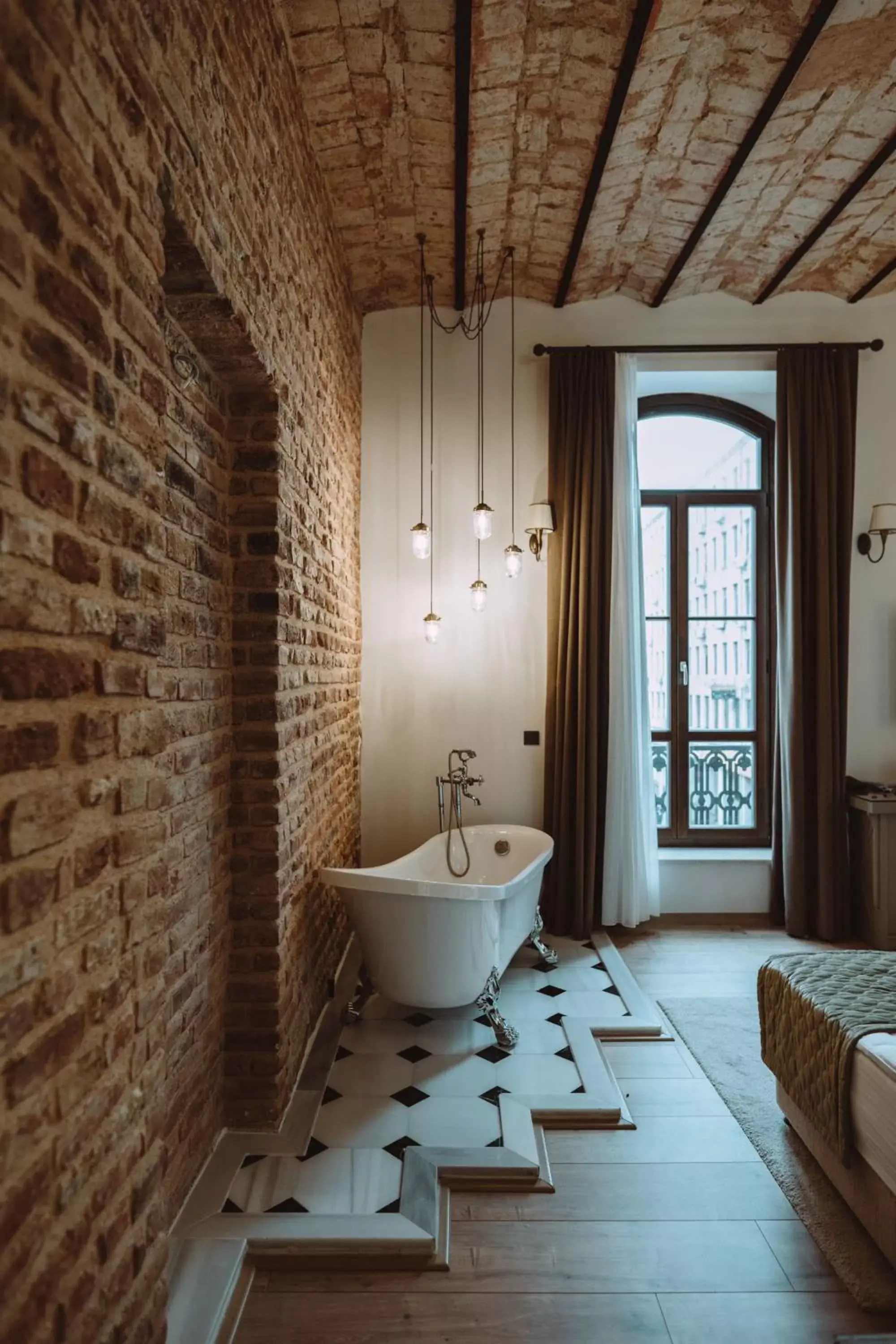 Massage, Bathroom in Mest Hotel Istanbul Sirkeci
