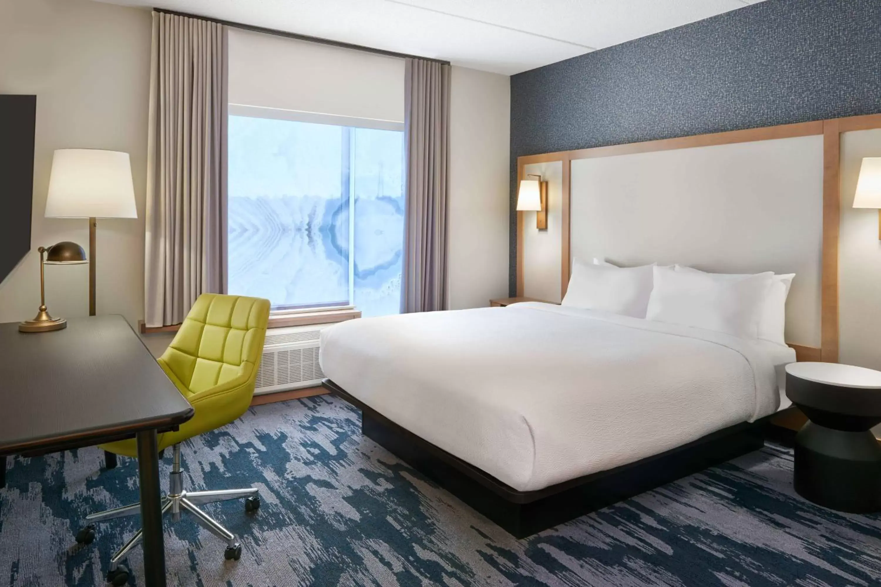 Photo of the whole room, Bed in Fairfield by Marriott Inn & Suites Orillia