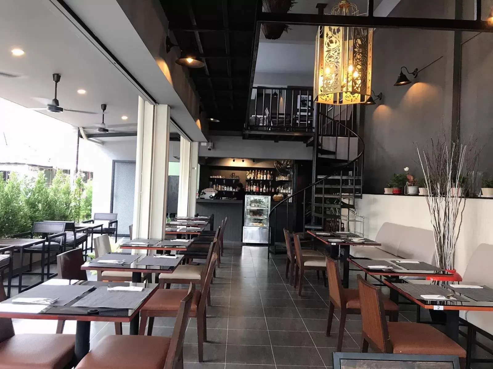 Restaurant/places to eat in THE BEACH CHA AM Residence Restaurant/places to eat in THE BEACH CHA AM Residence