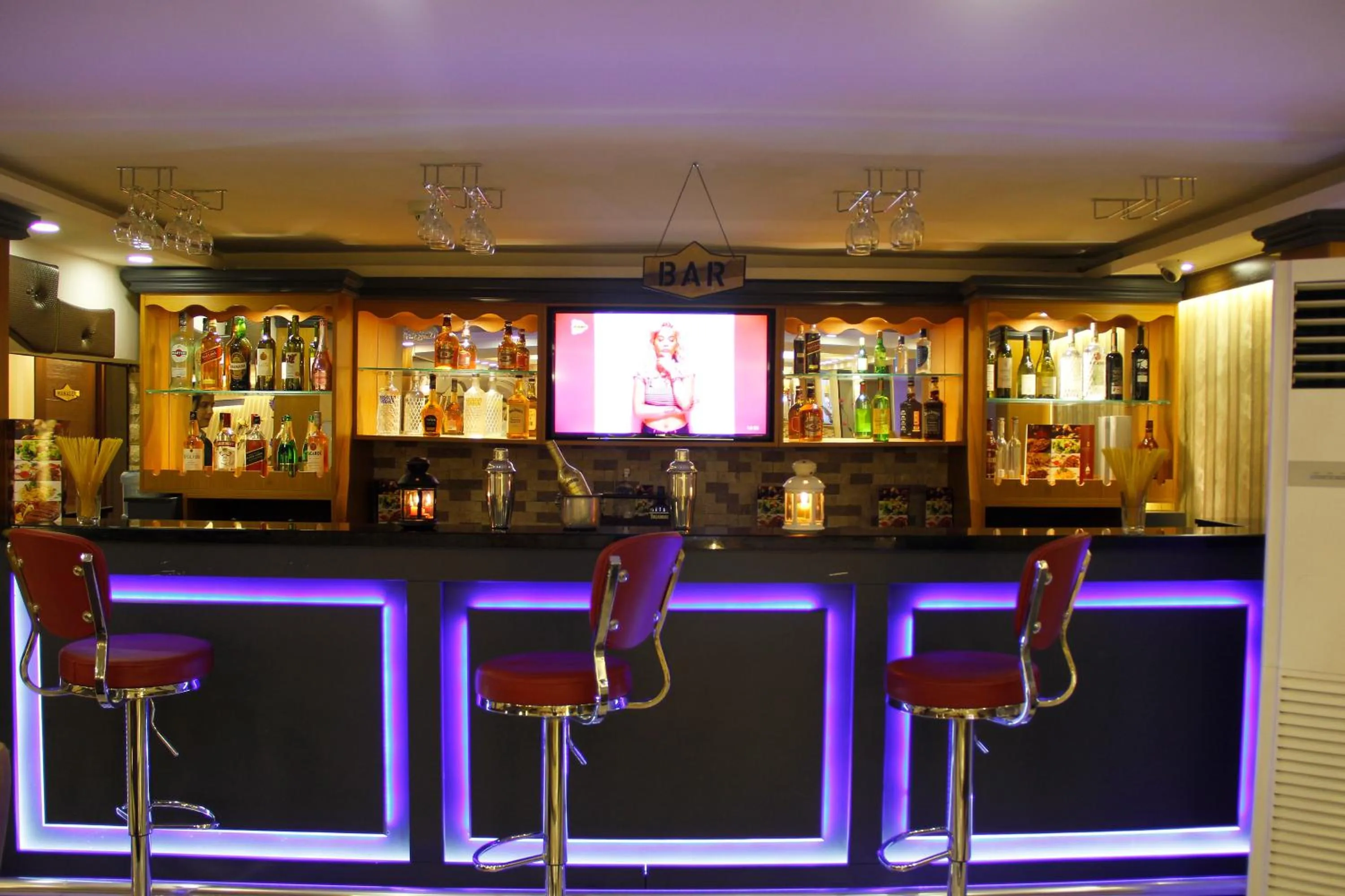 Lounge or bar in Marmara Place Old City Hotel