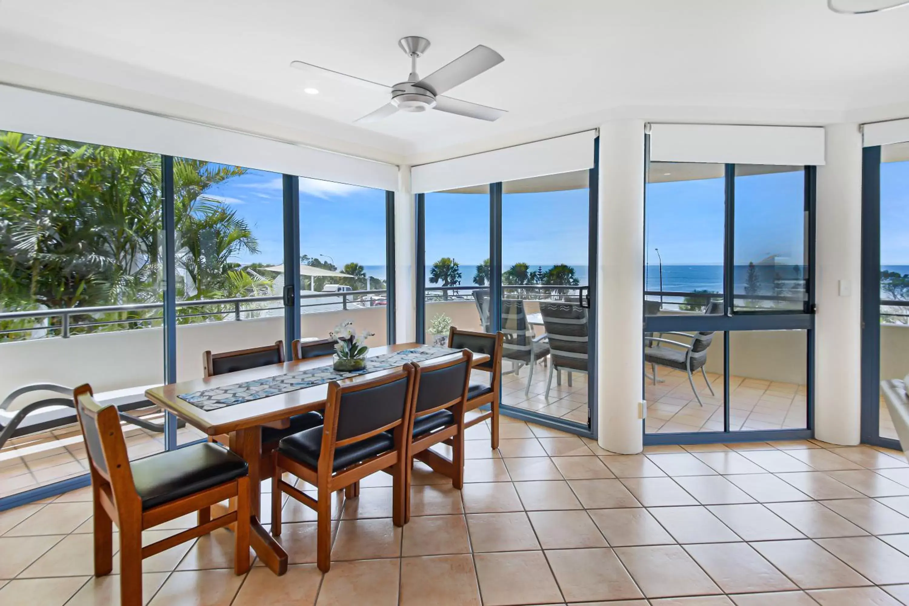 Dining area in Alexandra on the Pacific