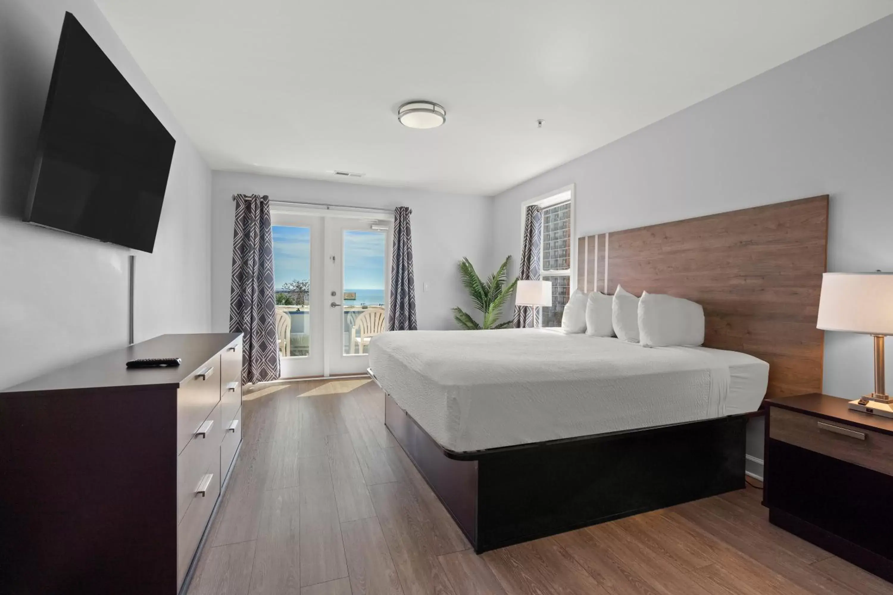 Bedroom in Ocean Escape Condos