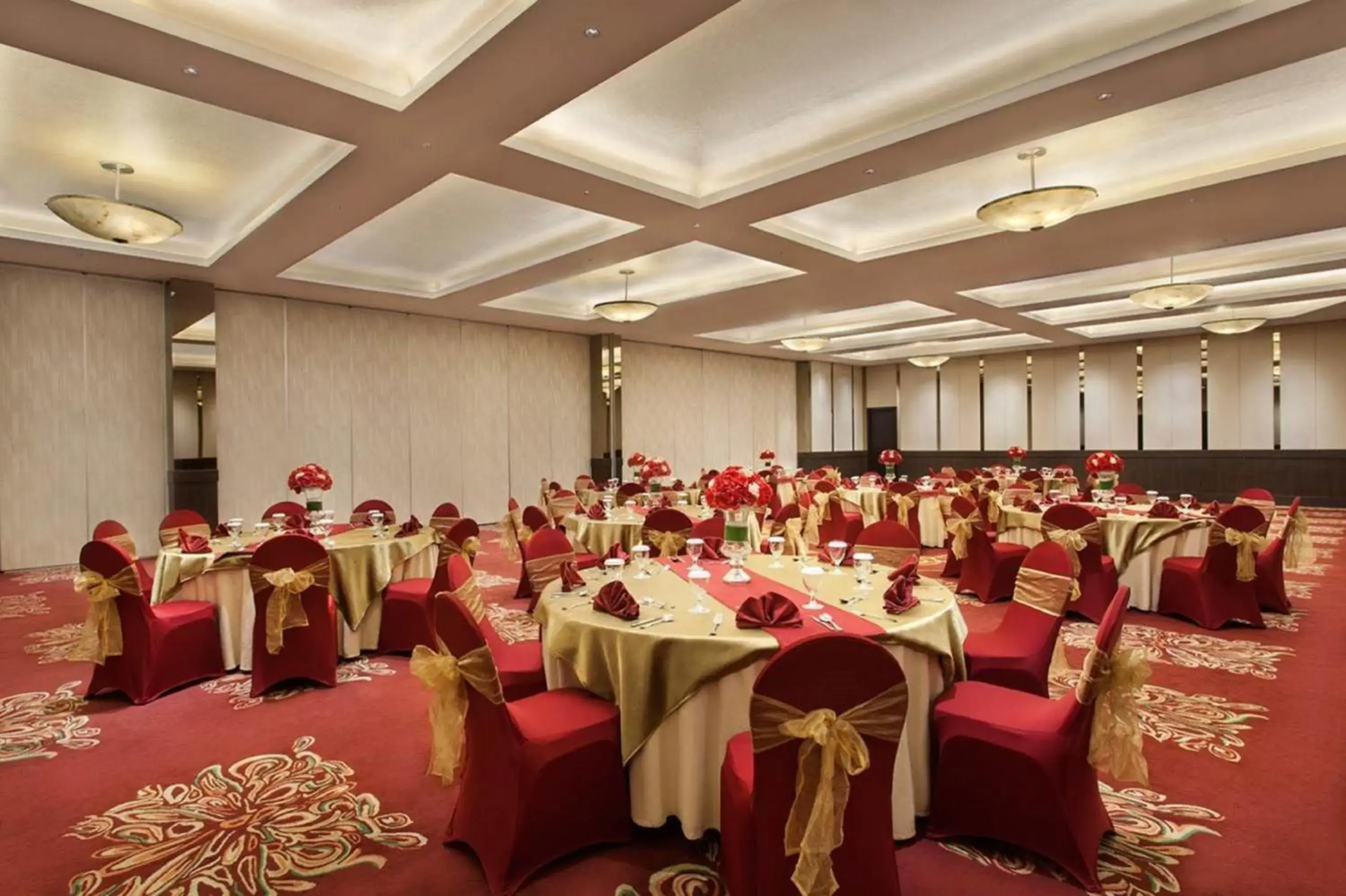 Banquet/Function facilities, Banquet Facilities in Days Hotel And Suites Jakarta Airport