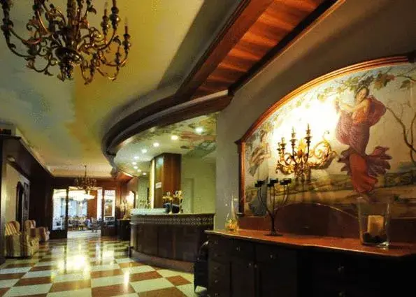 Lobby or reception in Hotel Centro Turistico Gardesano