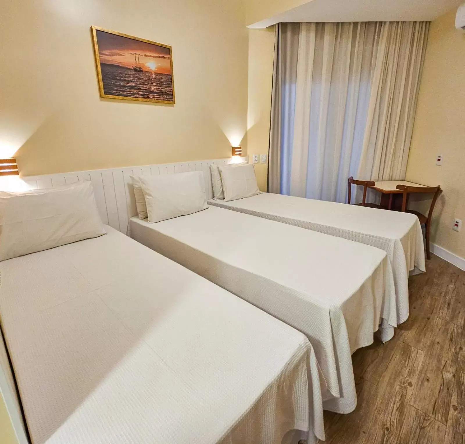 Standard Triple Room in Jatobá Praia Hotel